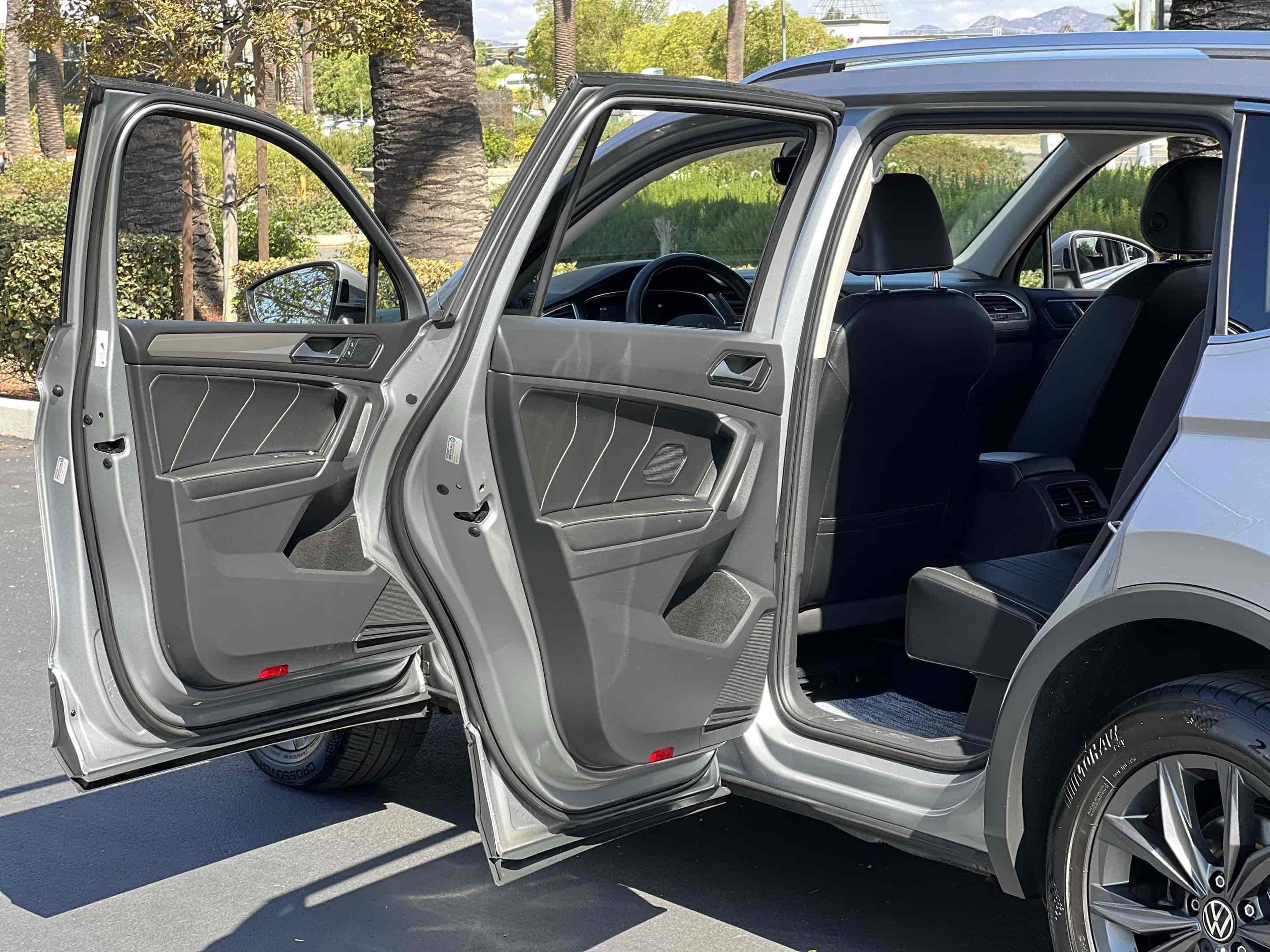 2022 Volkswagen Tiguan SE photo 65