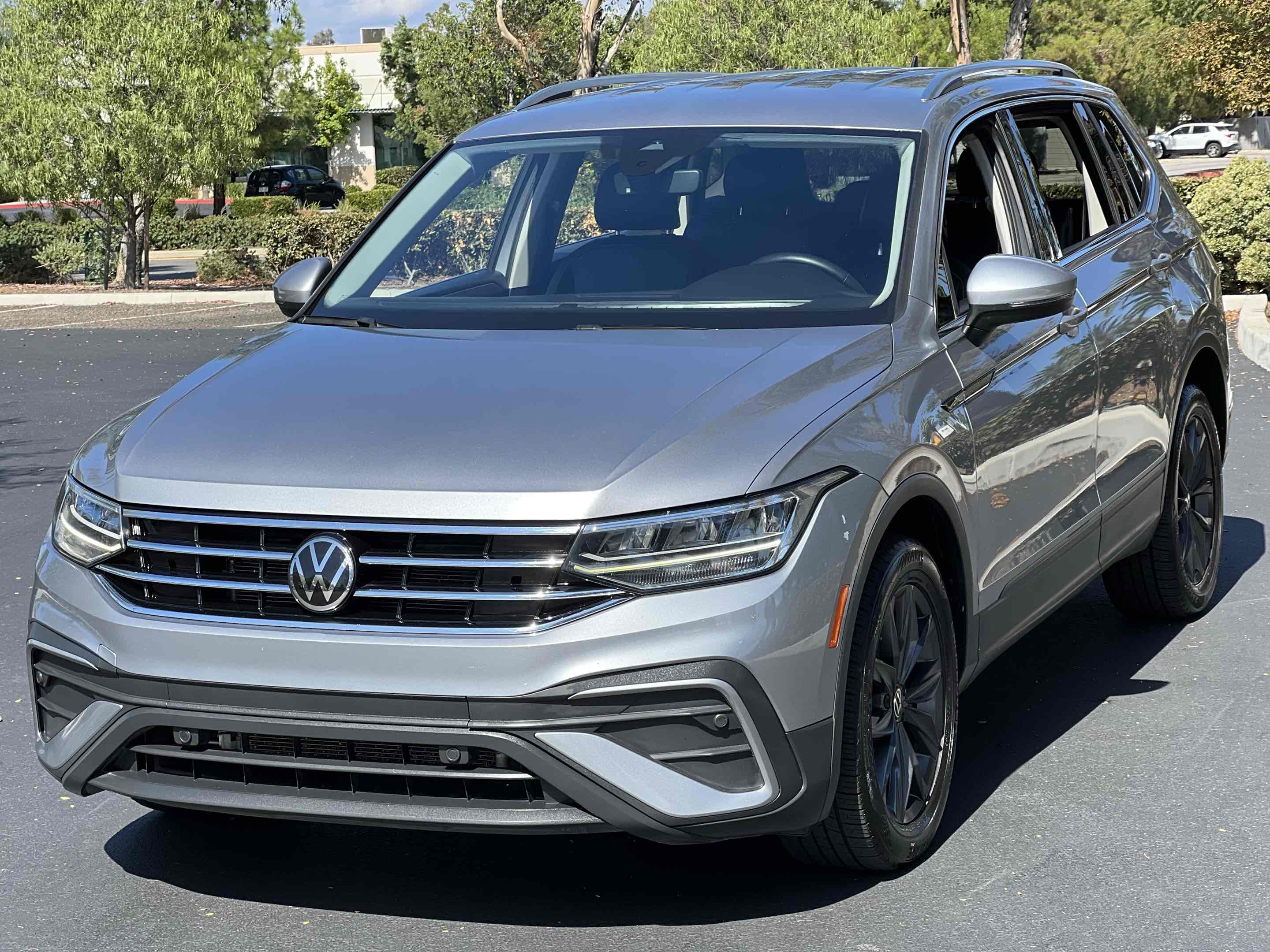 2022 Volkswagen Tiguan SE photo 14