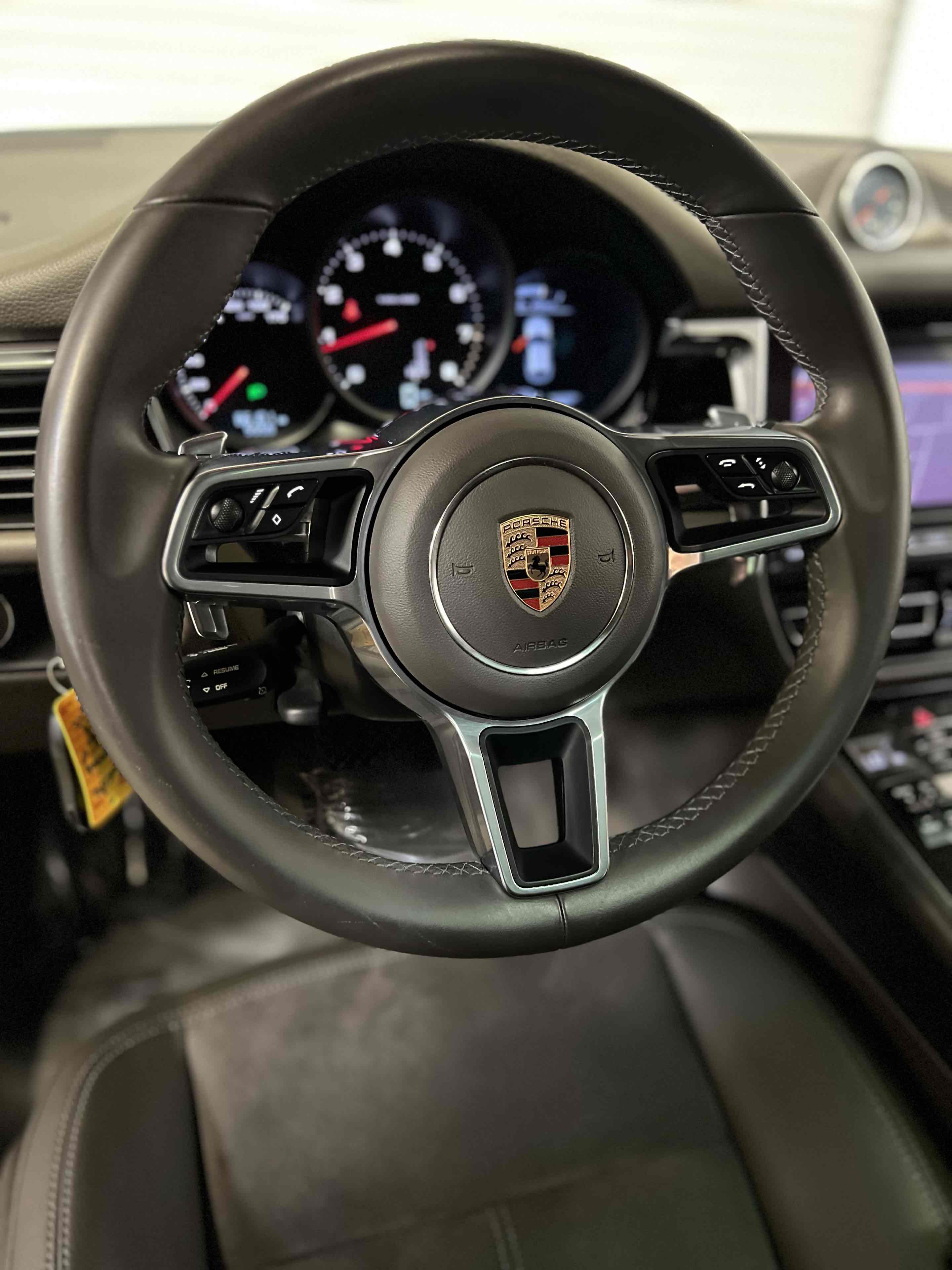 2019 Porsche Macan Turbo photo 37