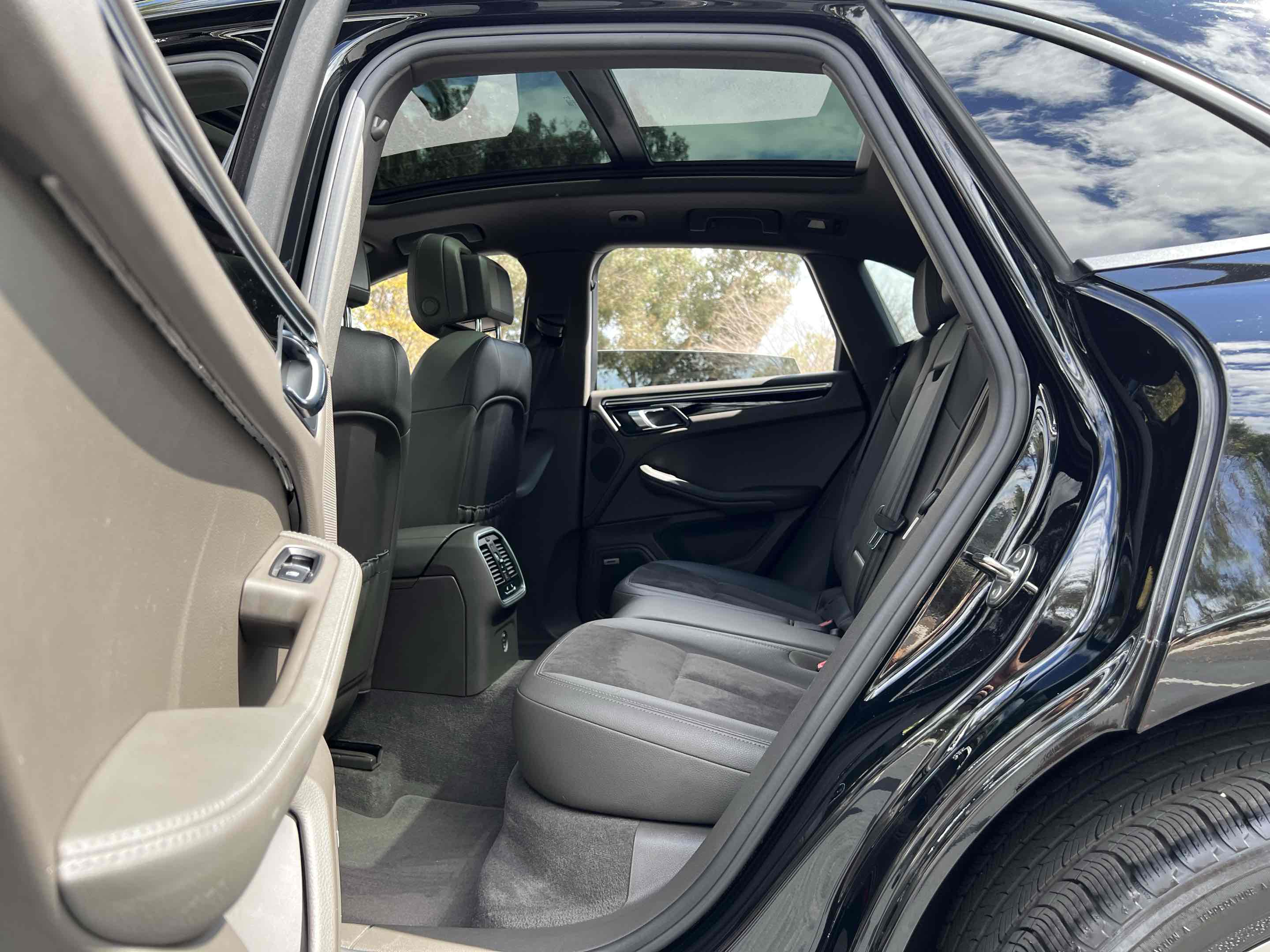 2019 Porsche Macan Turbo photo 63