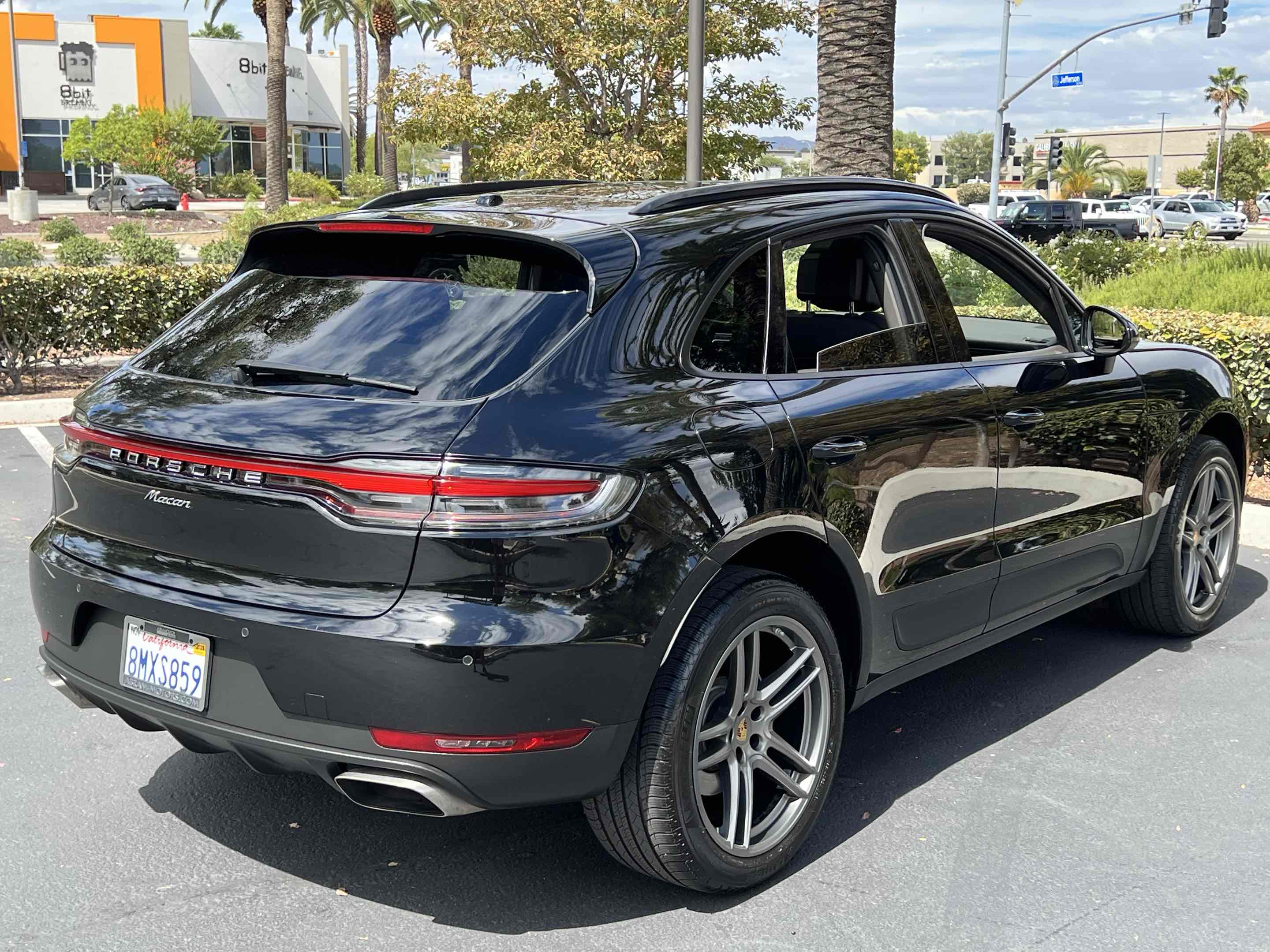 2019 Porsche Macan Turbo photo 14