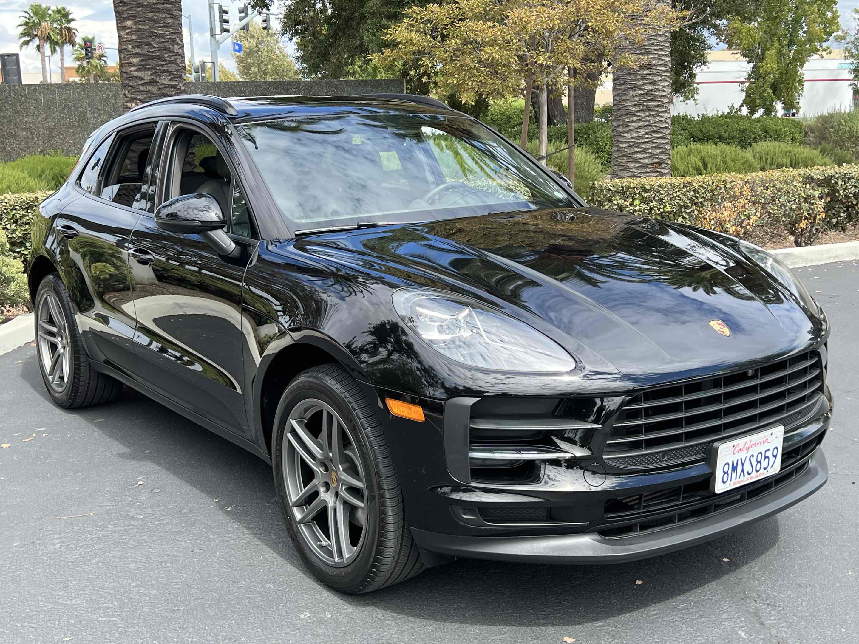 2019 Porsche Macan Turbo photo 19