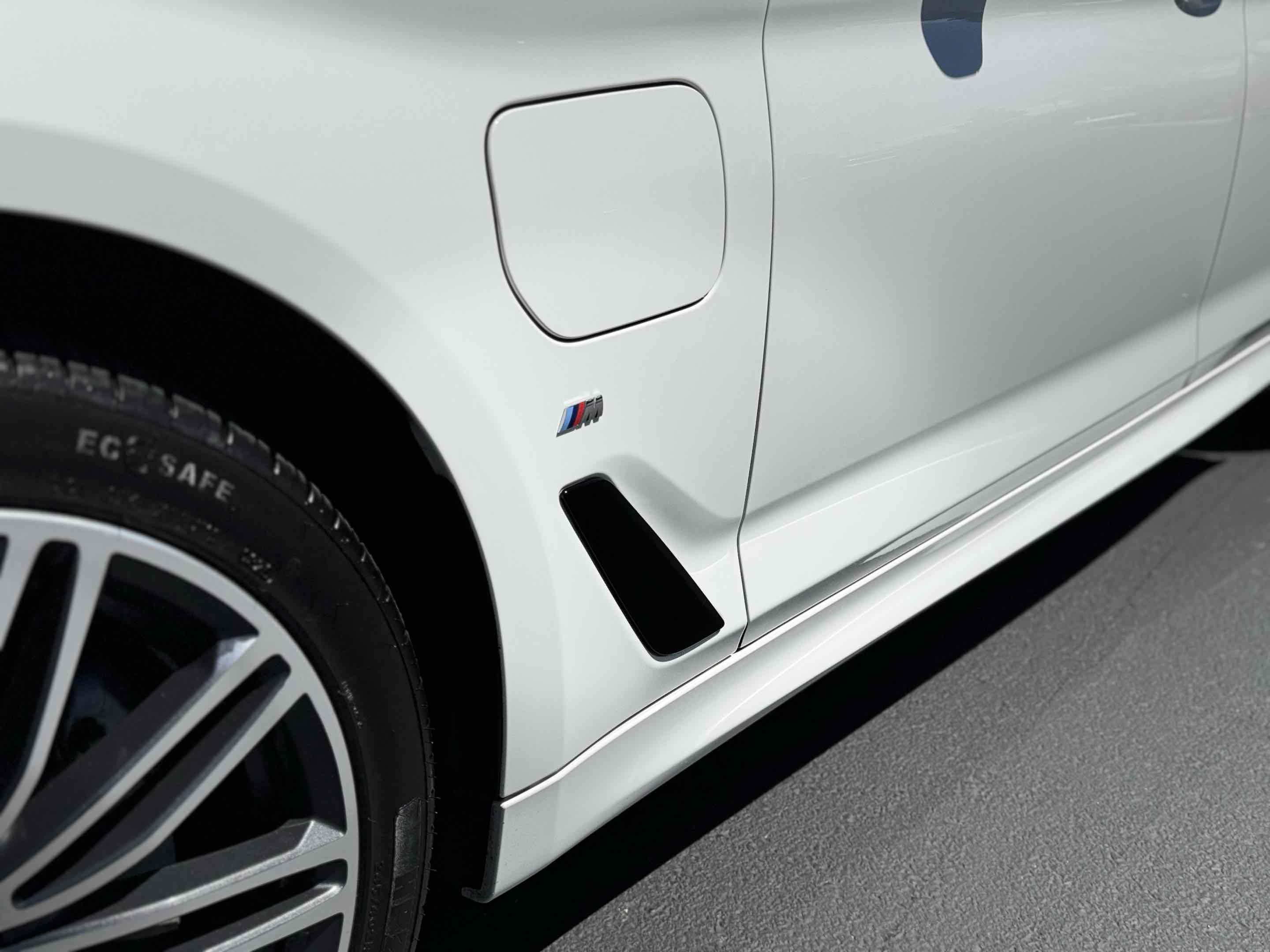 2020 Bmw 530e Sedan photo 12