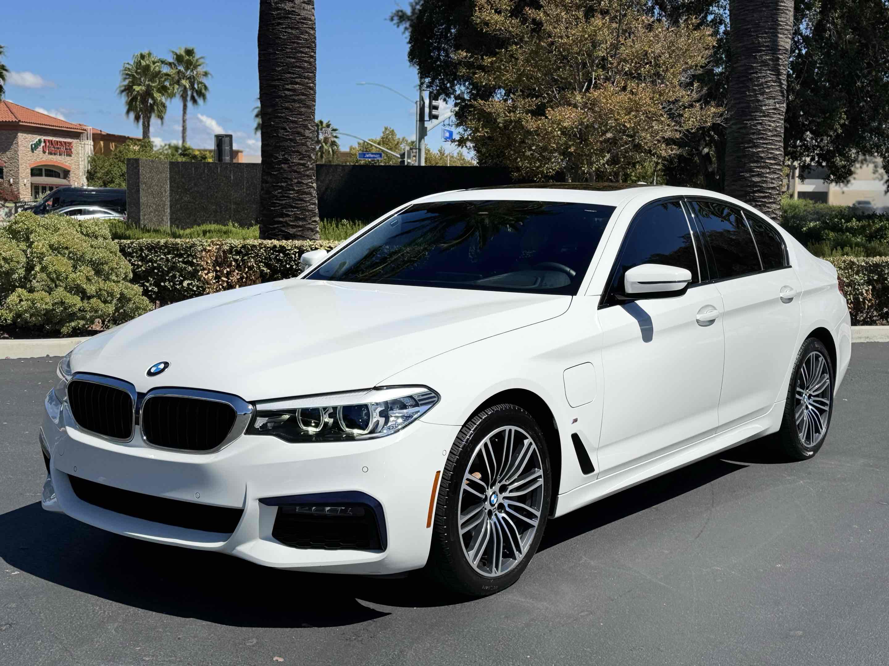 2020 Bmw 530e Sedan photo 13