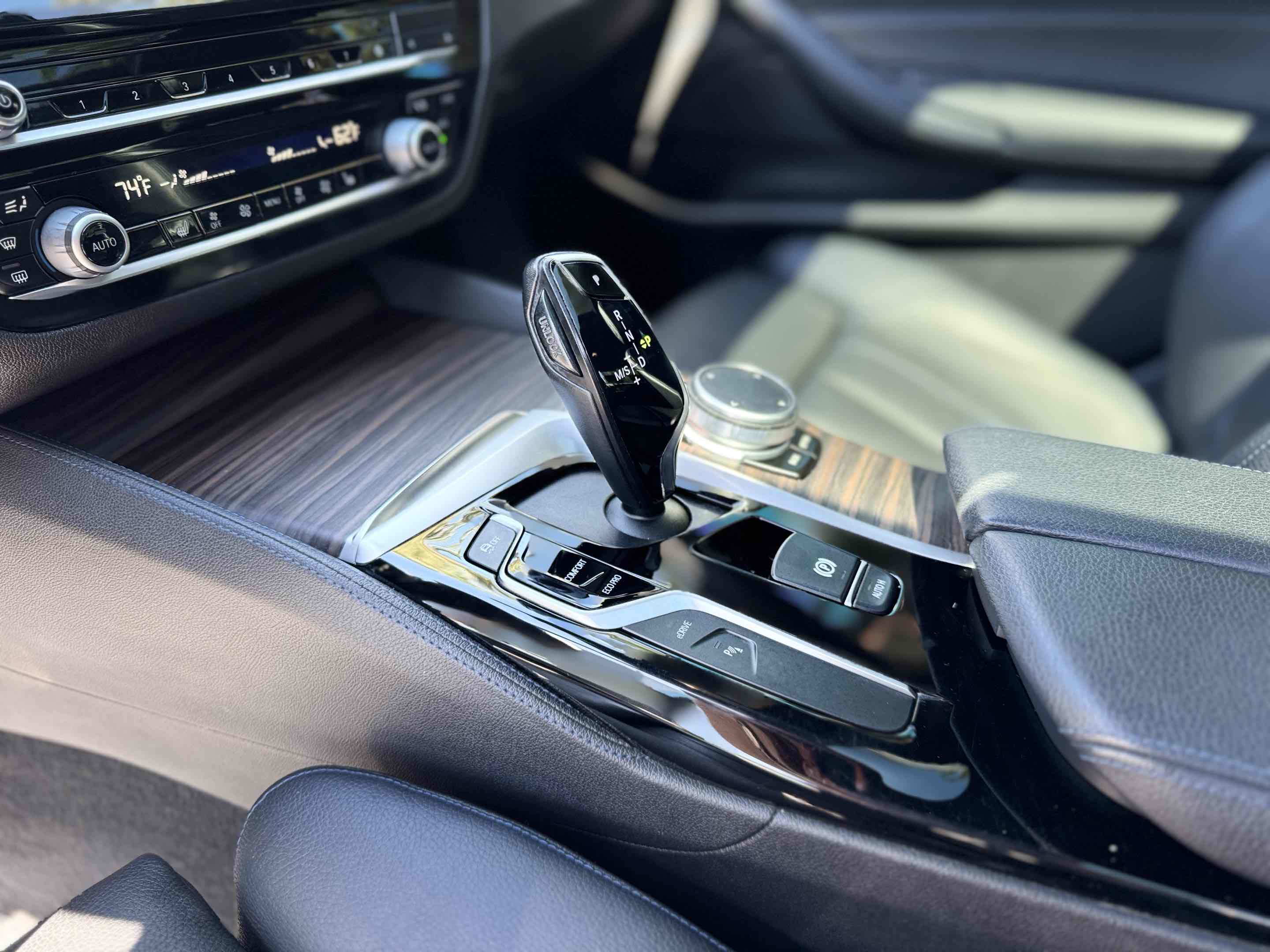 2020 Bmw 530e Sedan photo 21