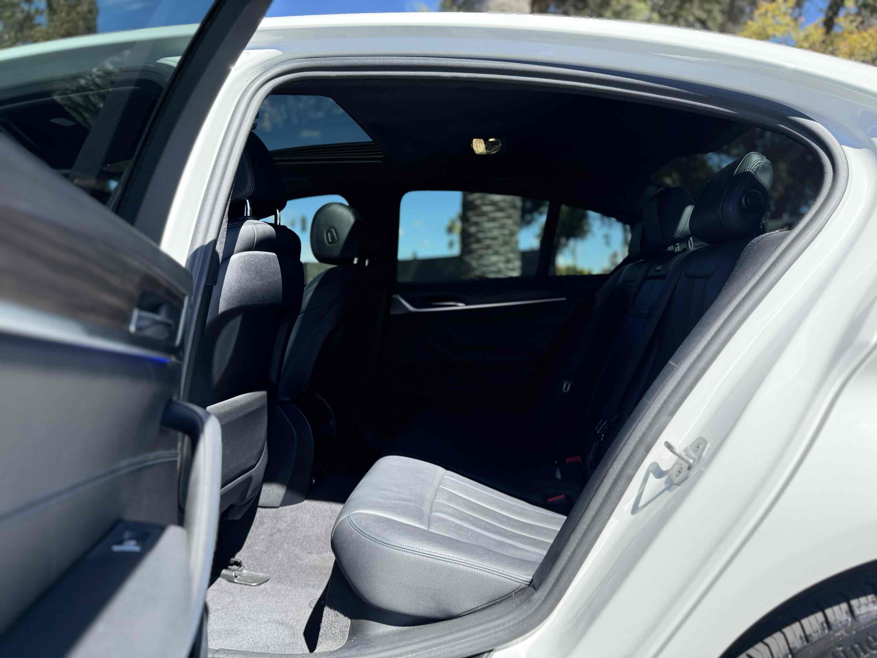 2020 Bmw 530e Sedan photo 4