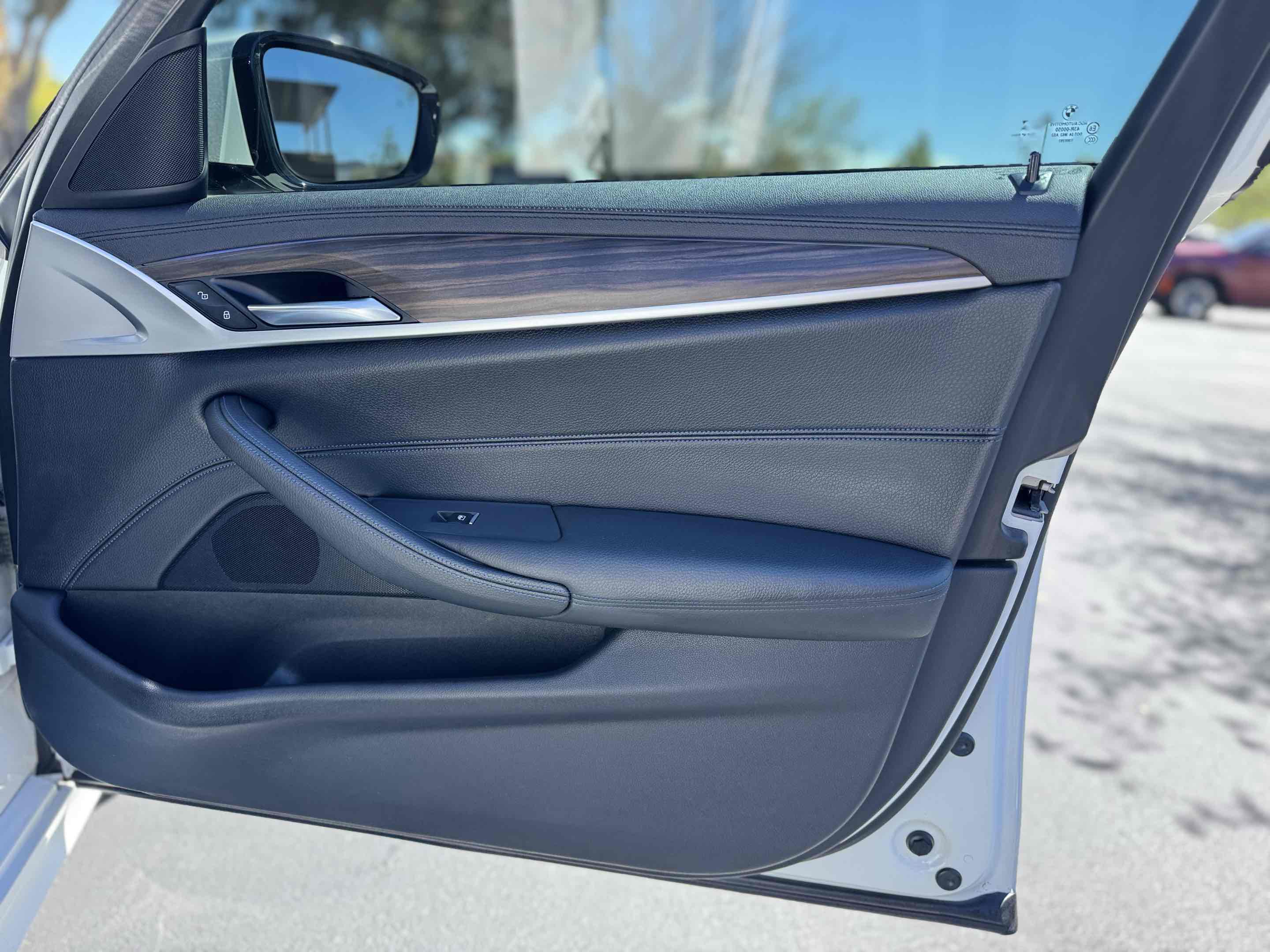 2020 Bmw 530e Sedan photo 29