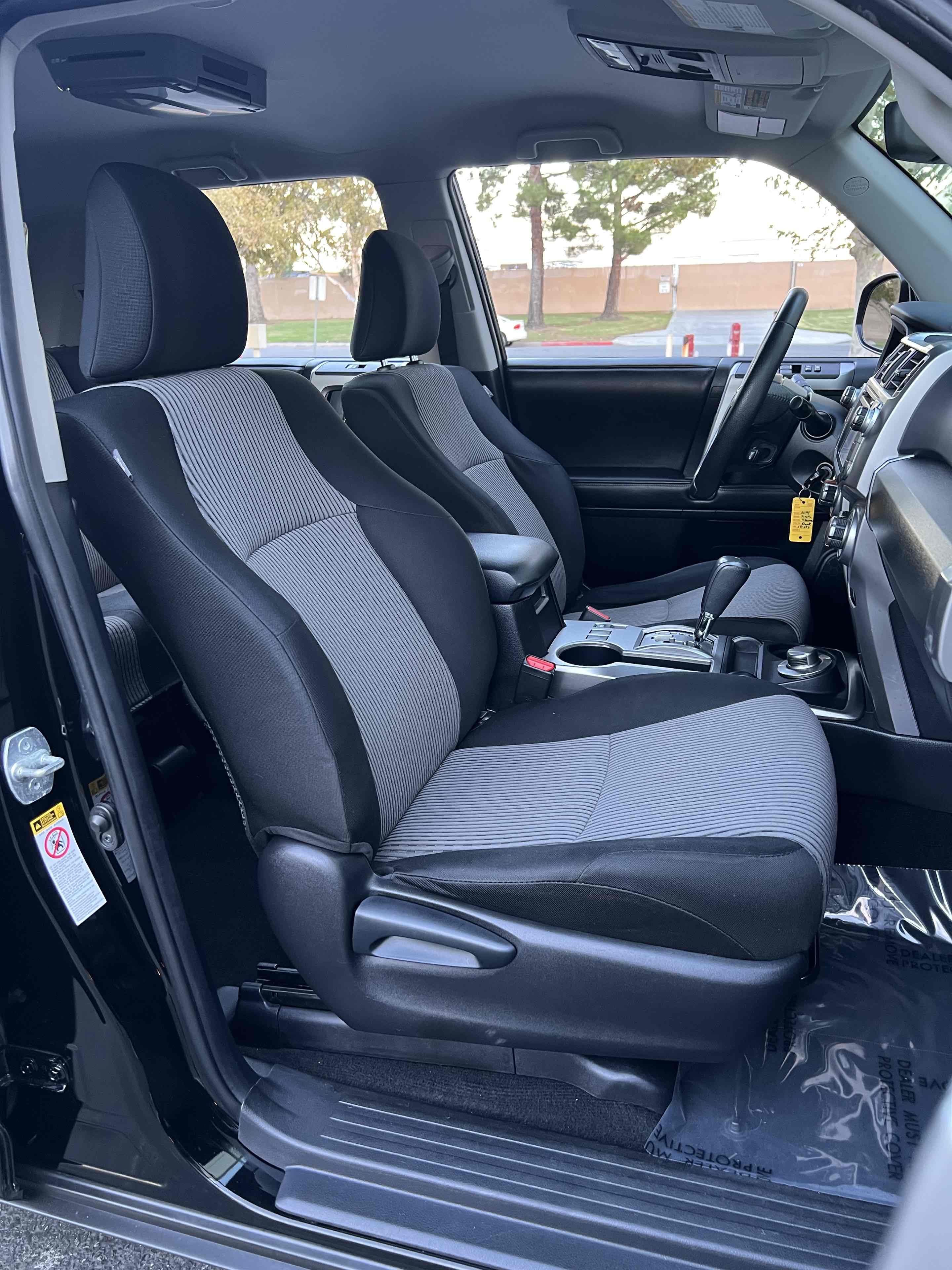 2014 Toyota 4Runner SR5 - Photo 37