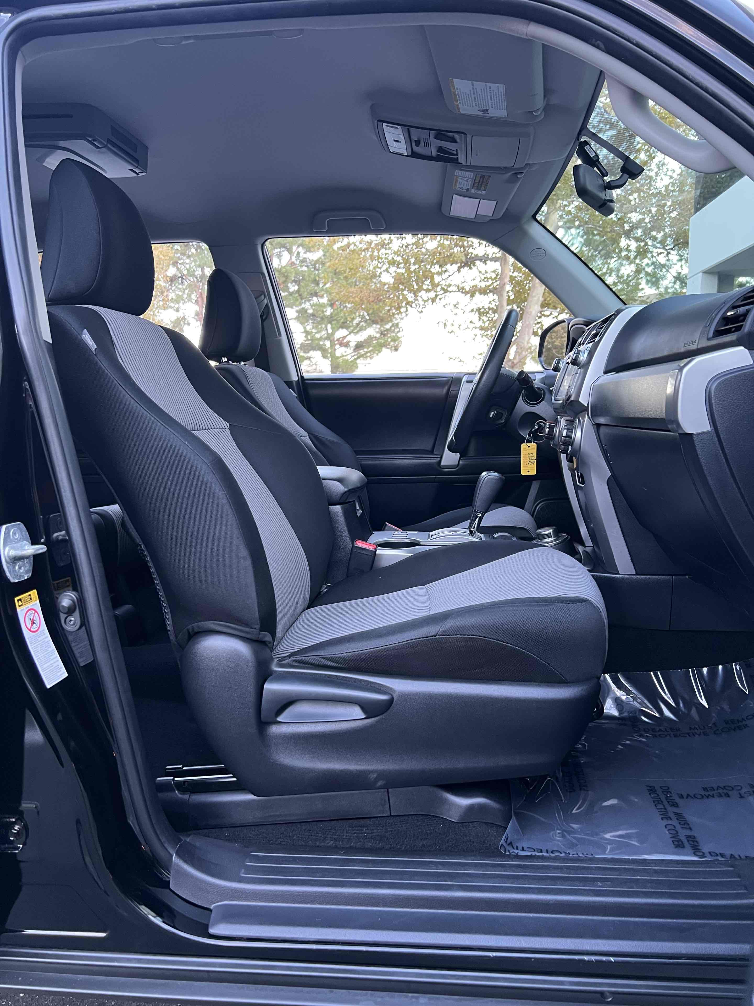 2014 Toyota 4Runner SR5 - Photo 26