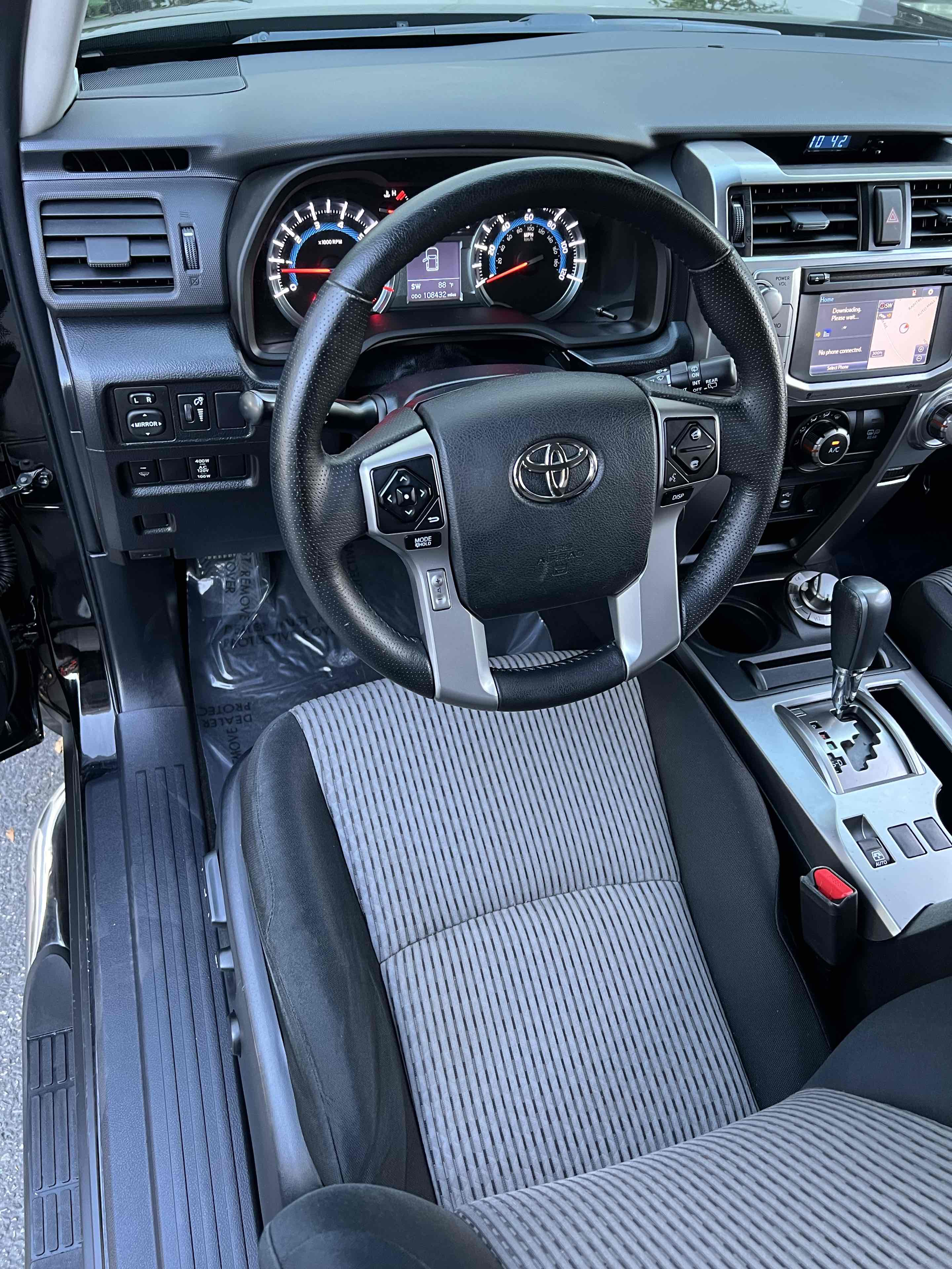 2014 Toyota 4Runner SR5 - Photo 25