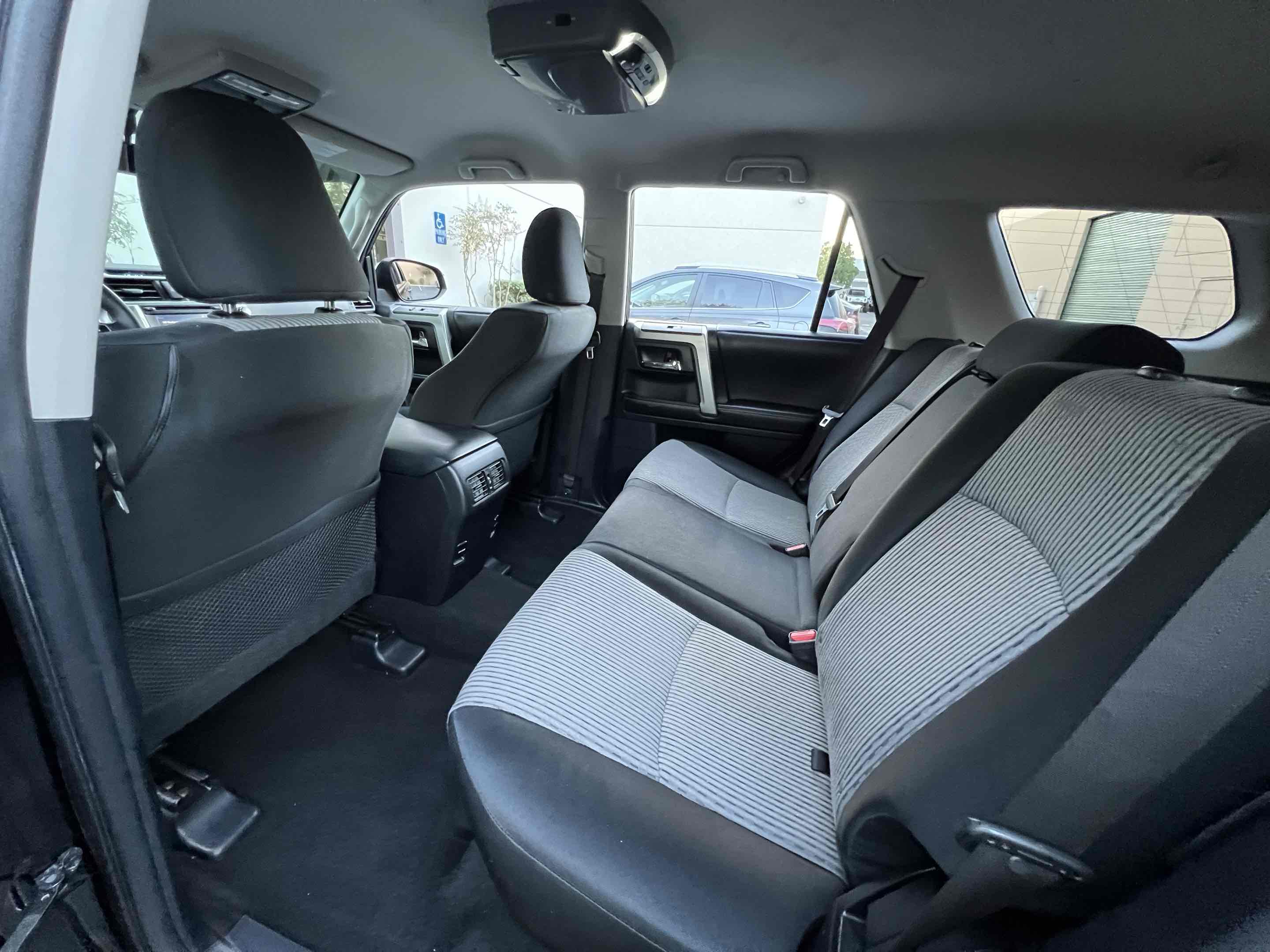 2014 Toyota 4Runner SR5 - Photo 33