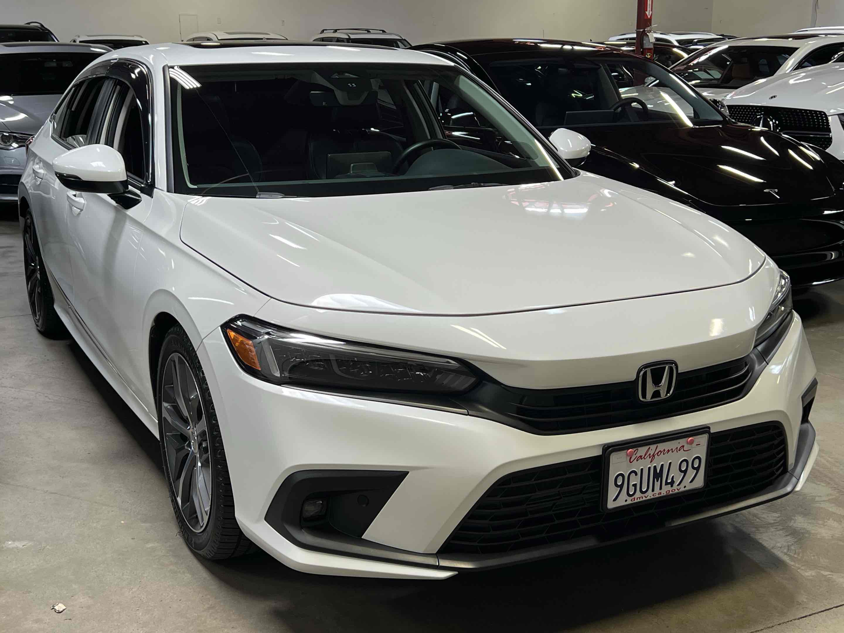2023 Honda Civic Touring photo 3