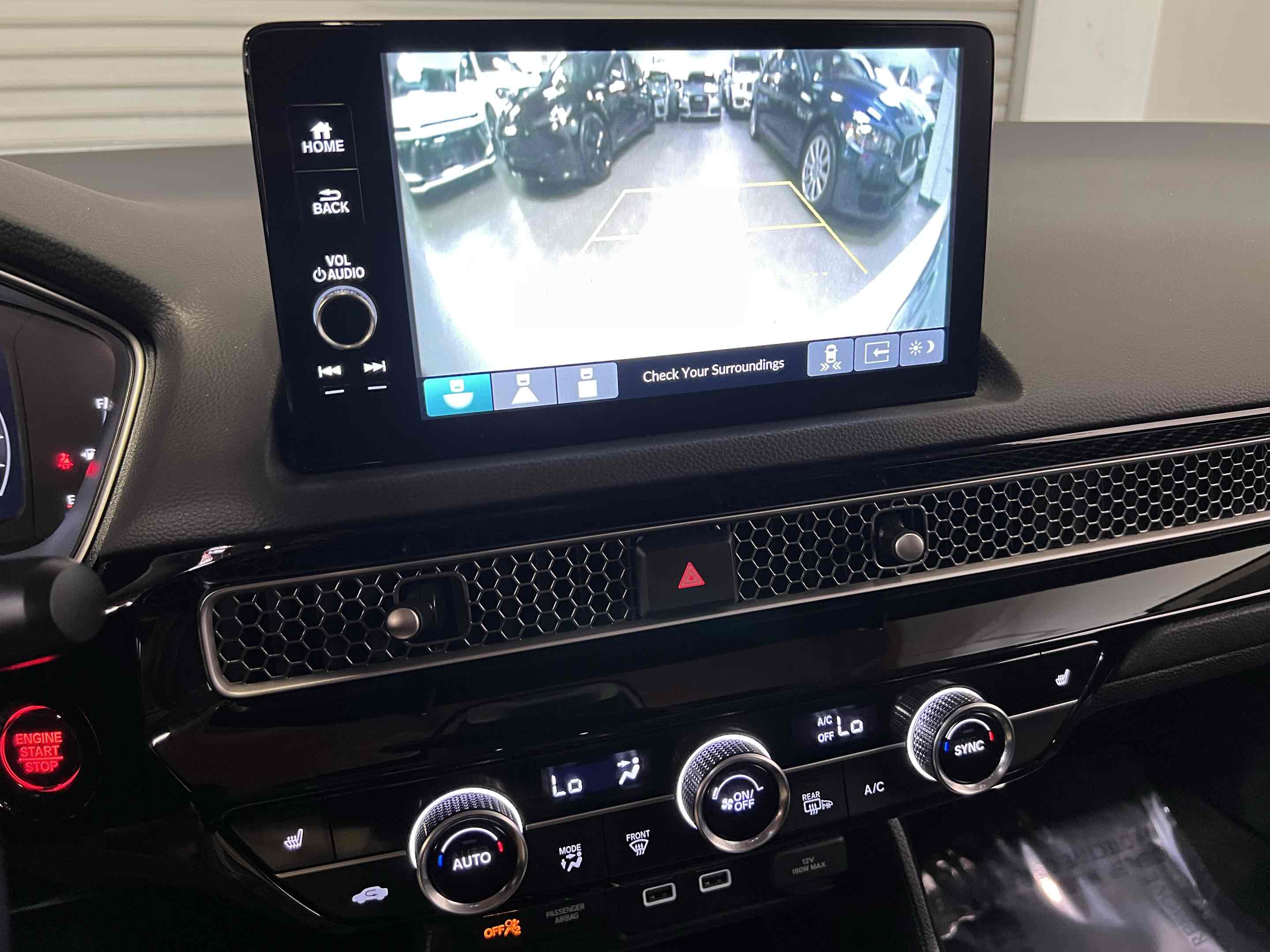 2023 Honda Civic Touring photo 9