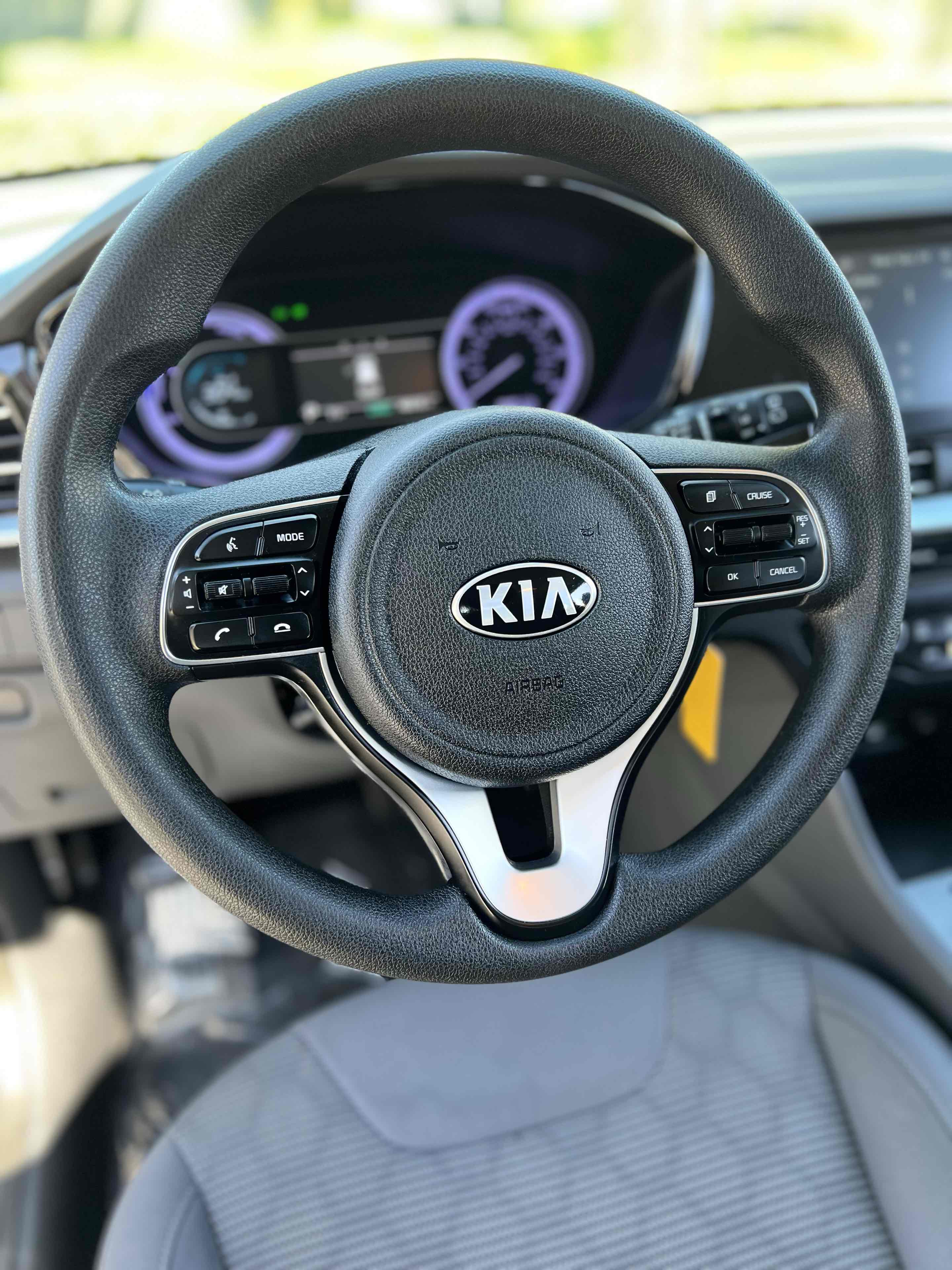 2020 Kia Niro LX photo 31