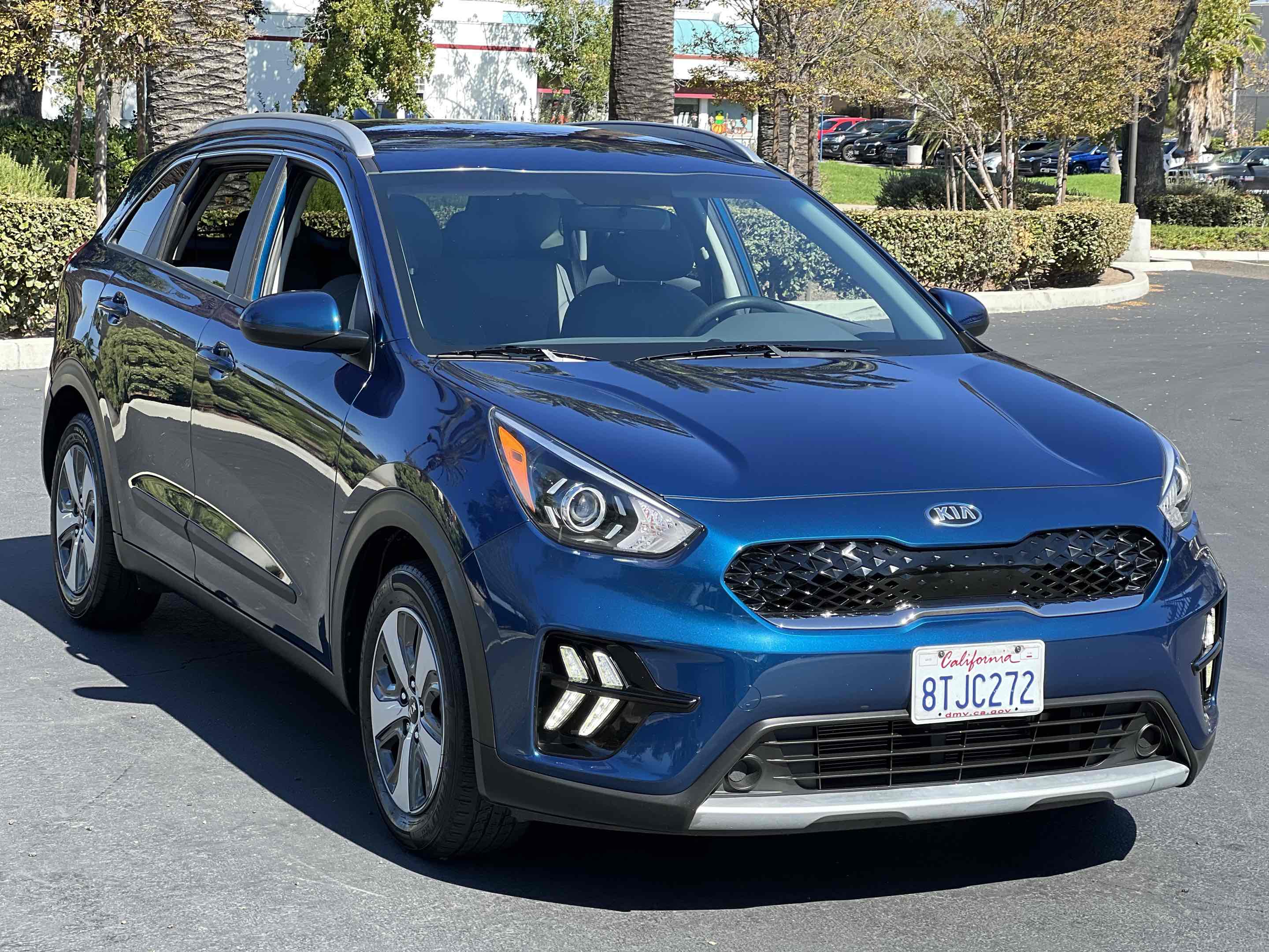 2020 Kia Niro LX photo 16