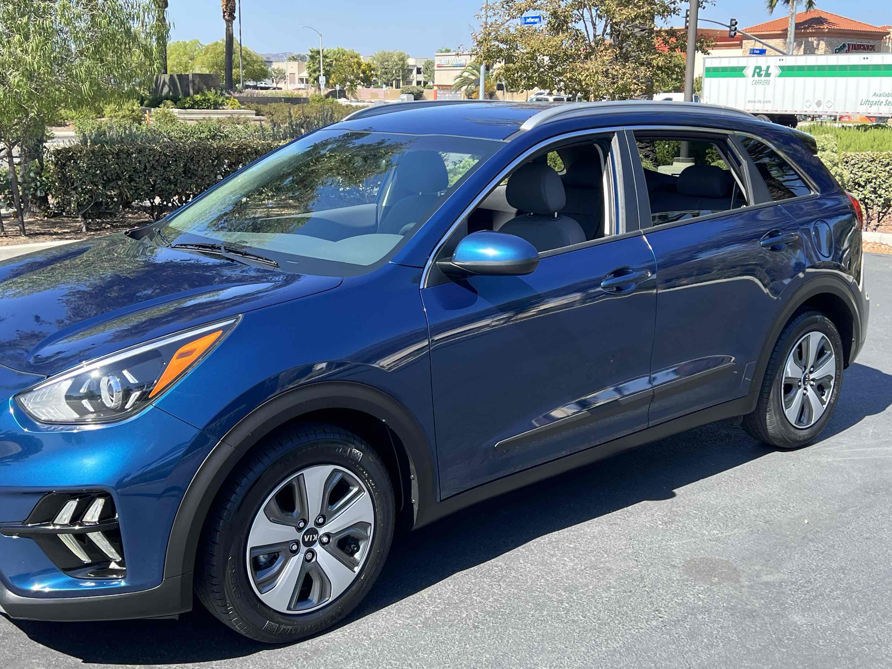 2020 Kia Niro LX photo 52