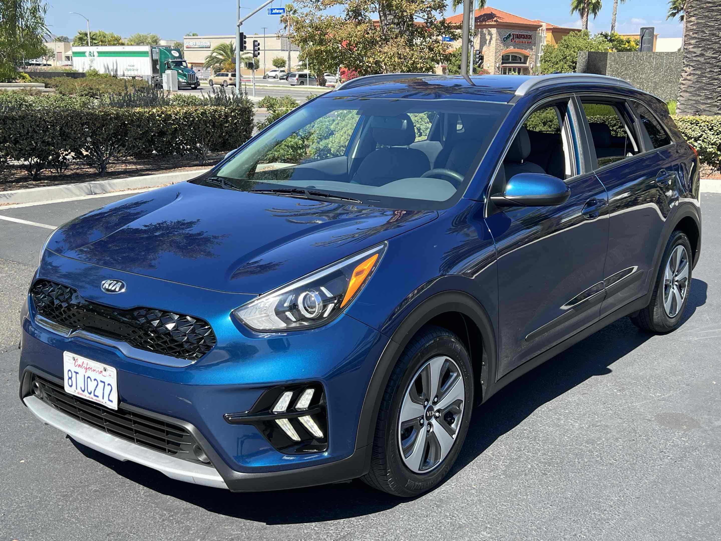2020 Kia Niro LX photo 15