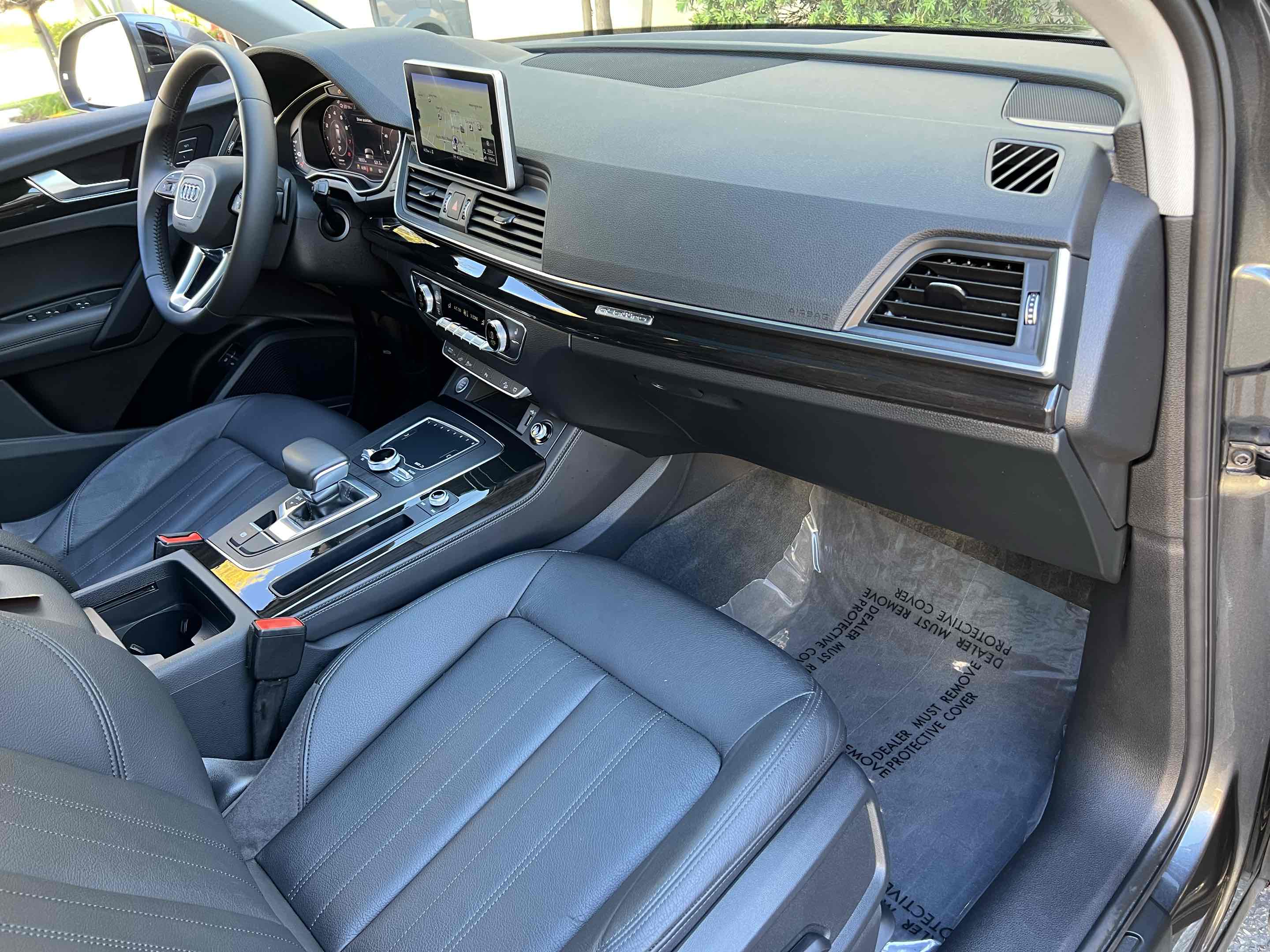 2020 Audi Q5 Premium Plus photo 43