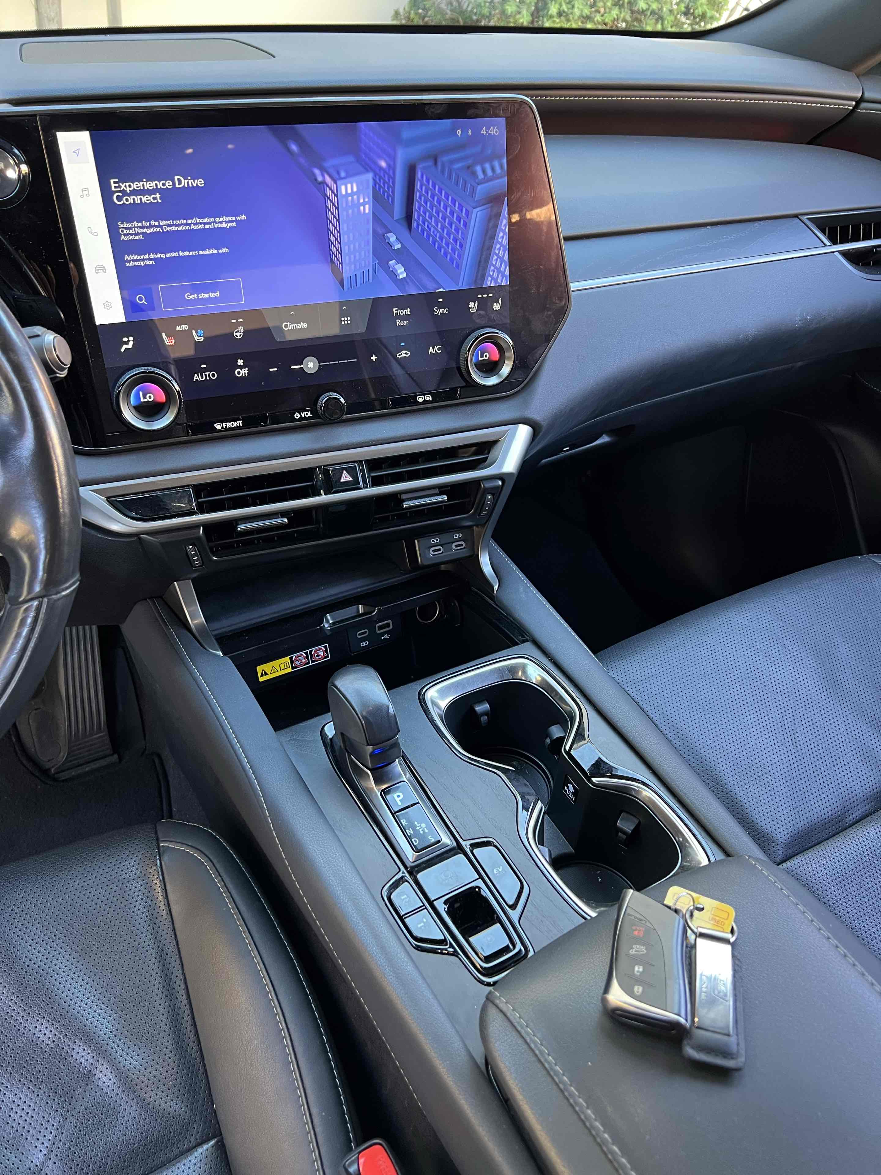 2023 Lexus RX 350h Premium photo 21
