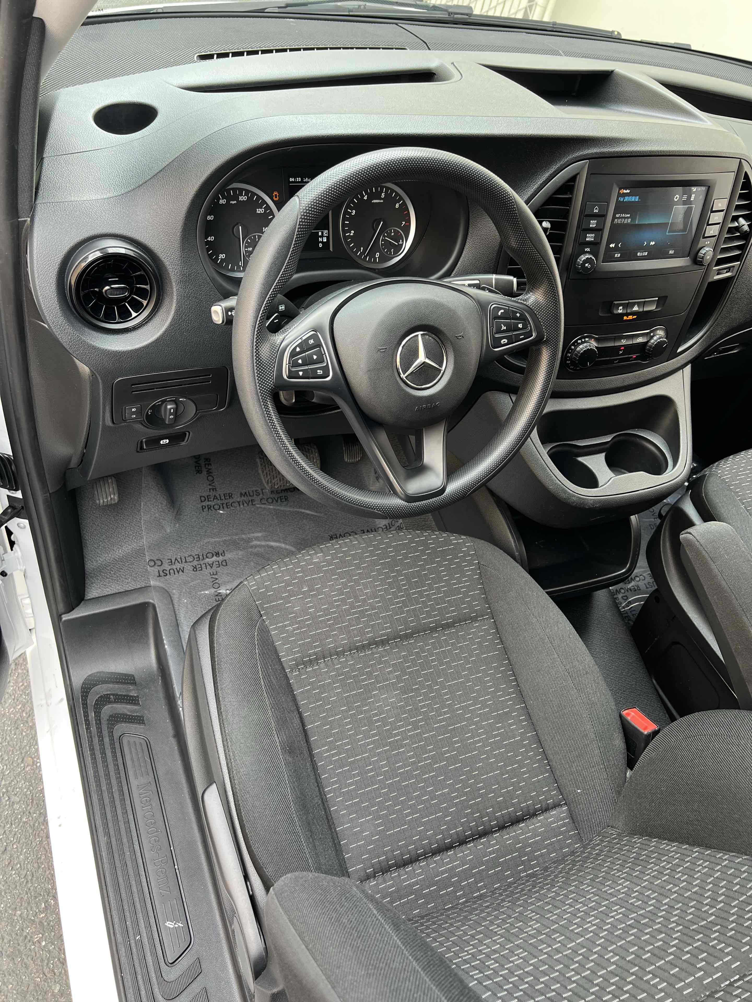 2023 Mercedes Benz Metris Cargo Van photo 29