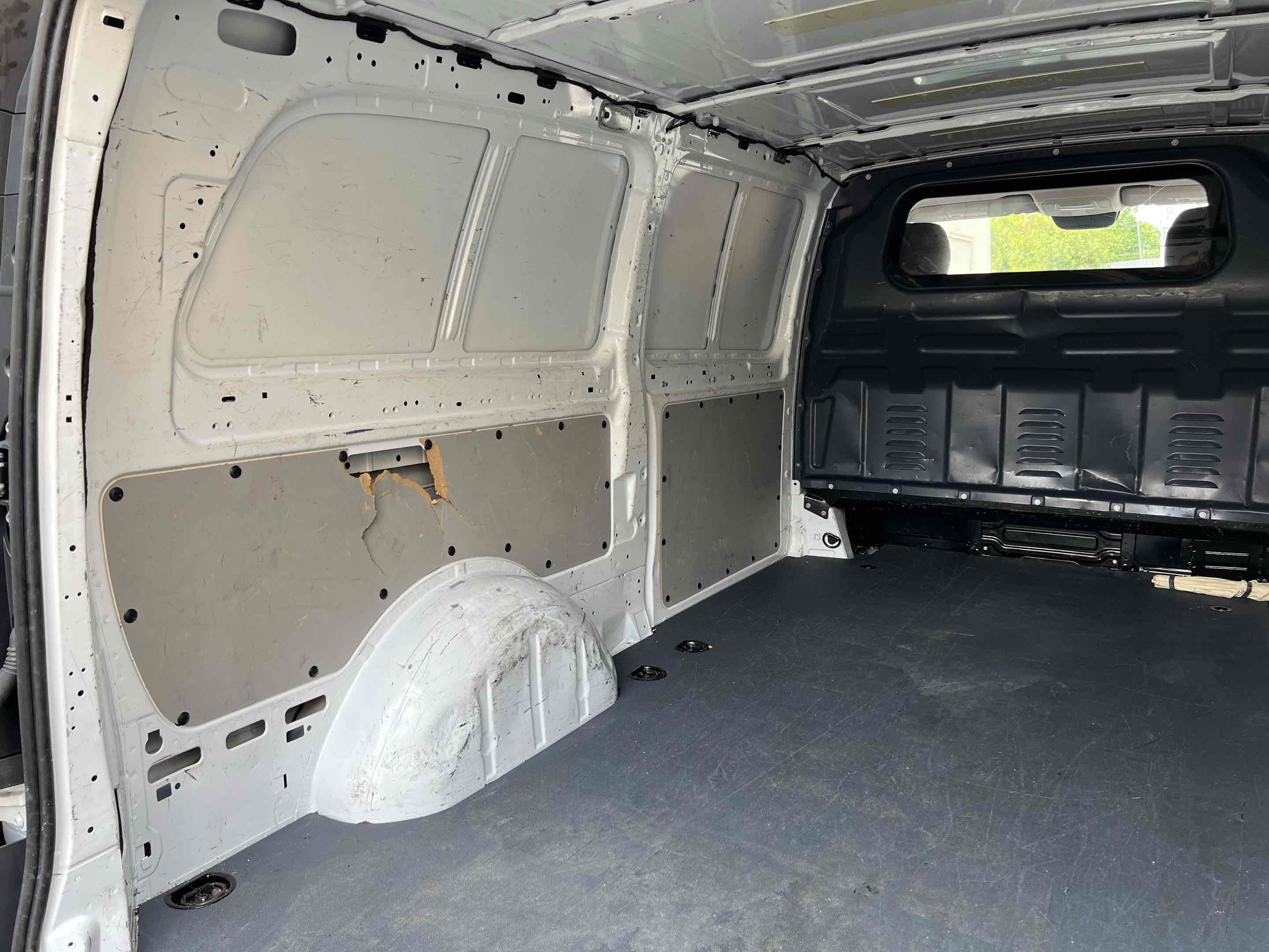 2023 Mercedes Benz Metris Cargo Van photo 63