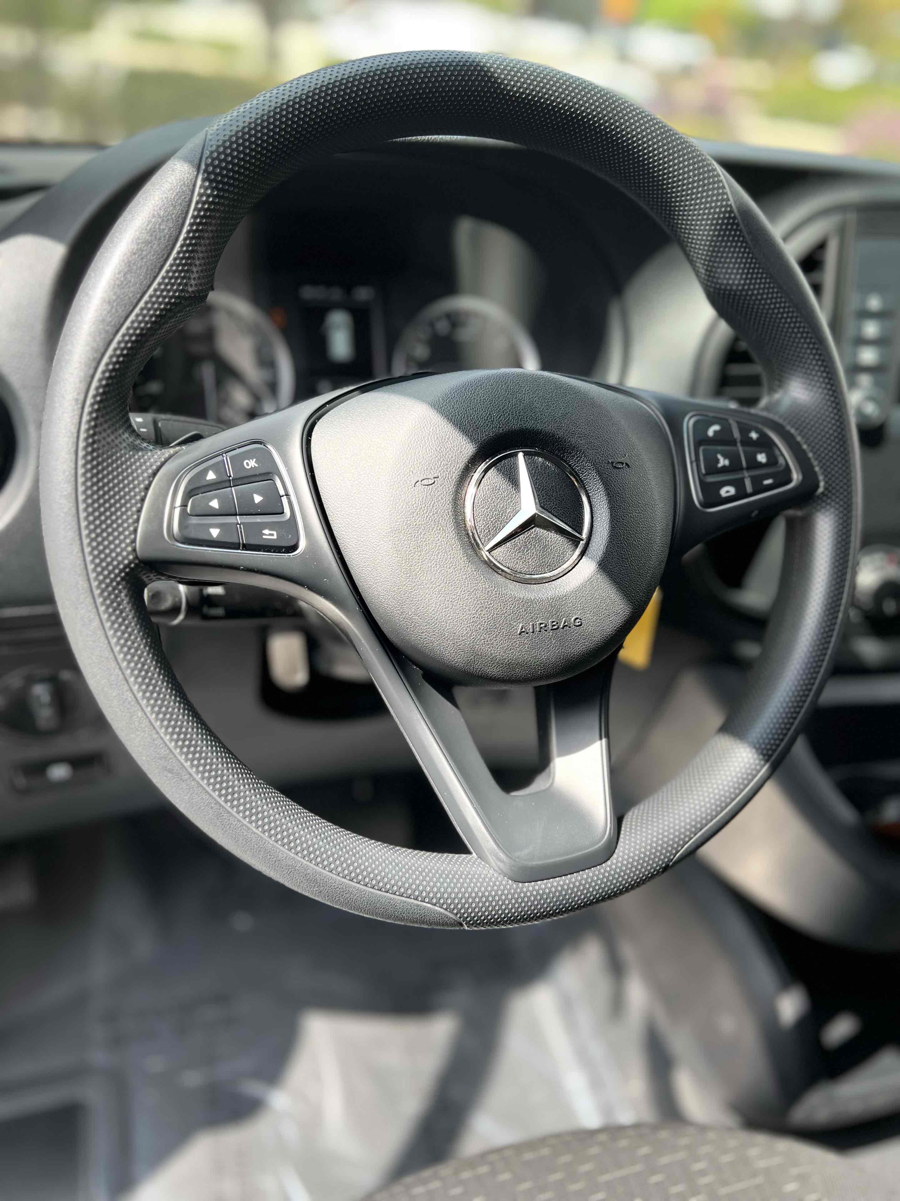 2023 Mercedes Benz Metris Cargo Van photo 39