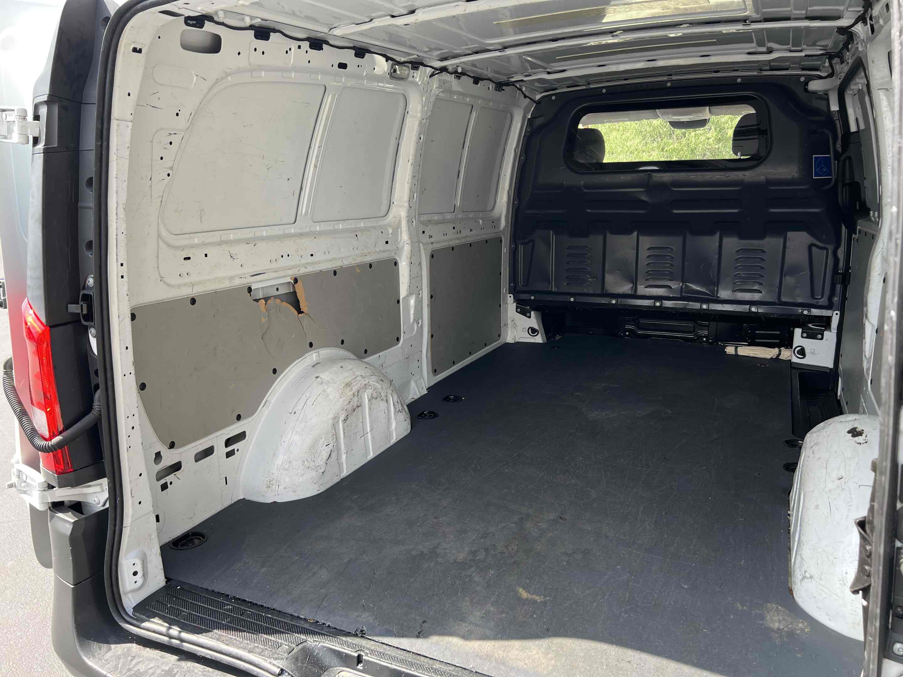 2023 Mercedes Benz Metris Cargo Van photo 65