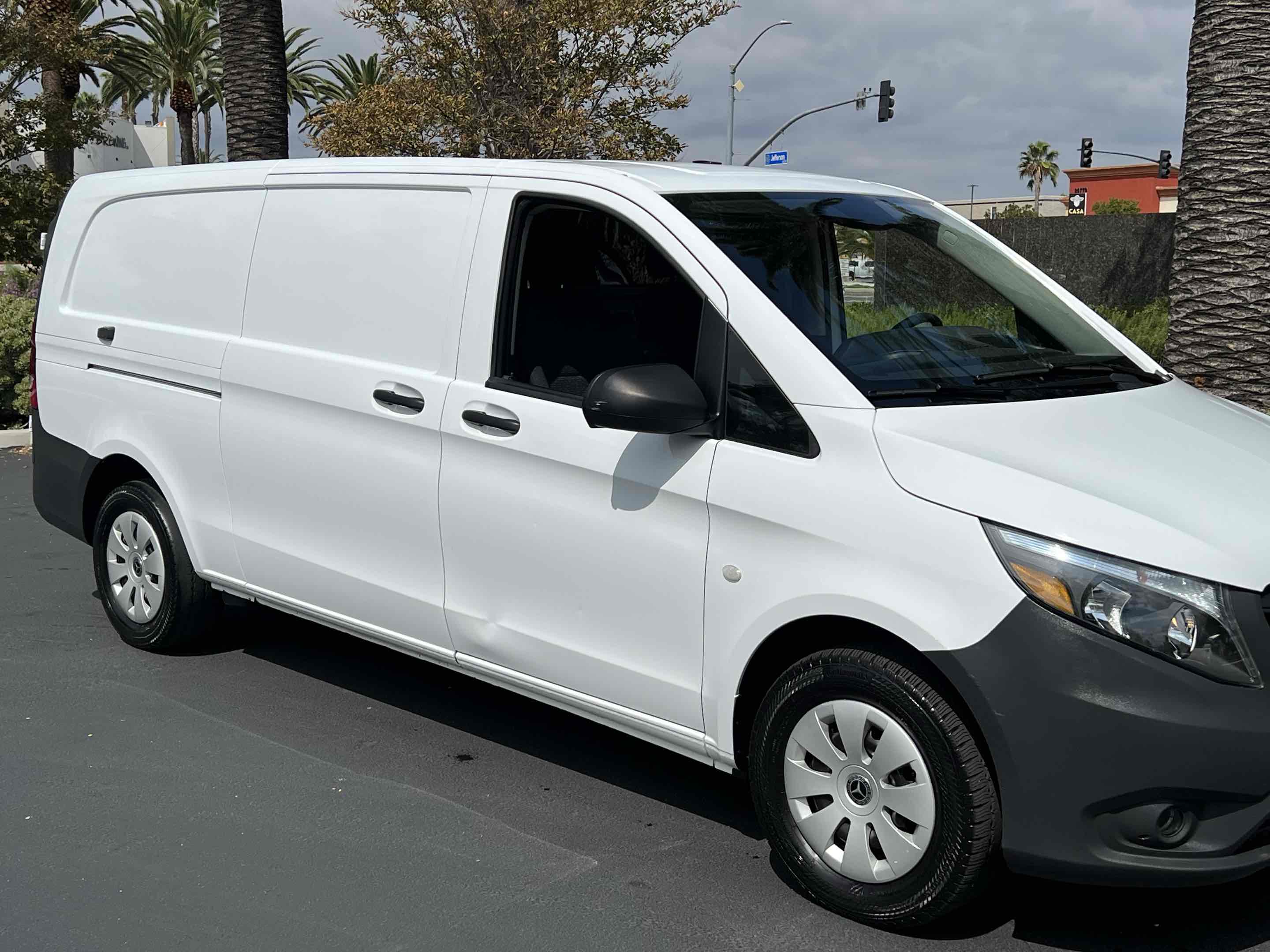 2023 Mercedes Benz Metris Cargo Van photo 42
