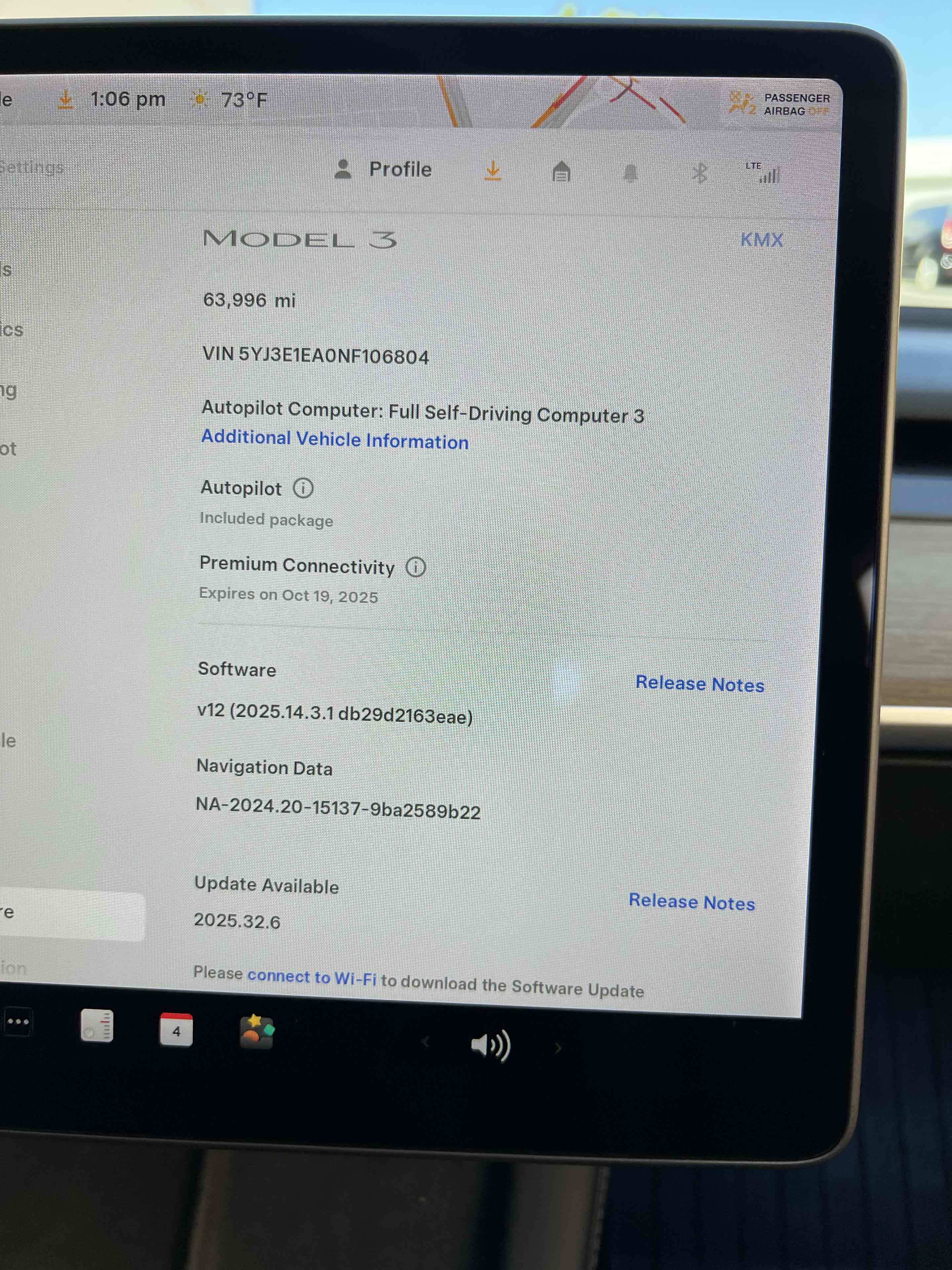 2022 Tesla Model 3 photo 3
