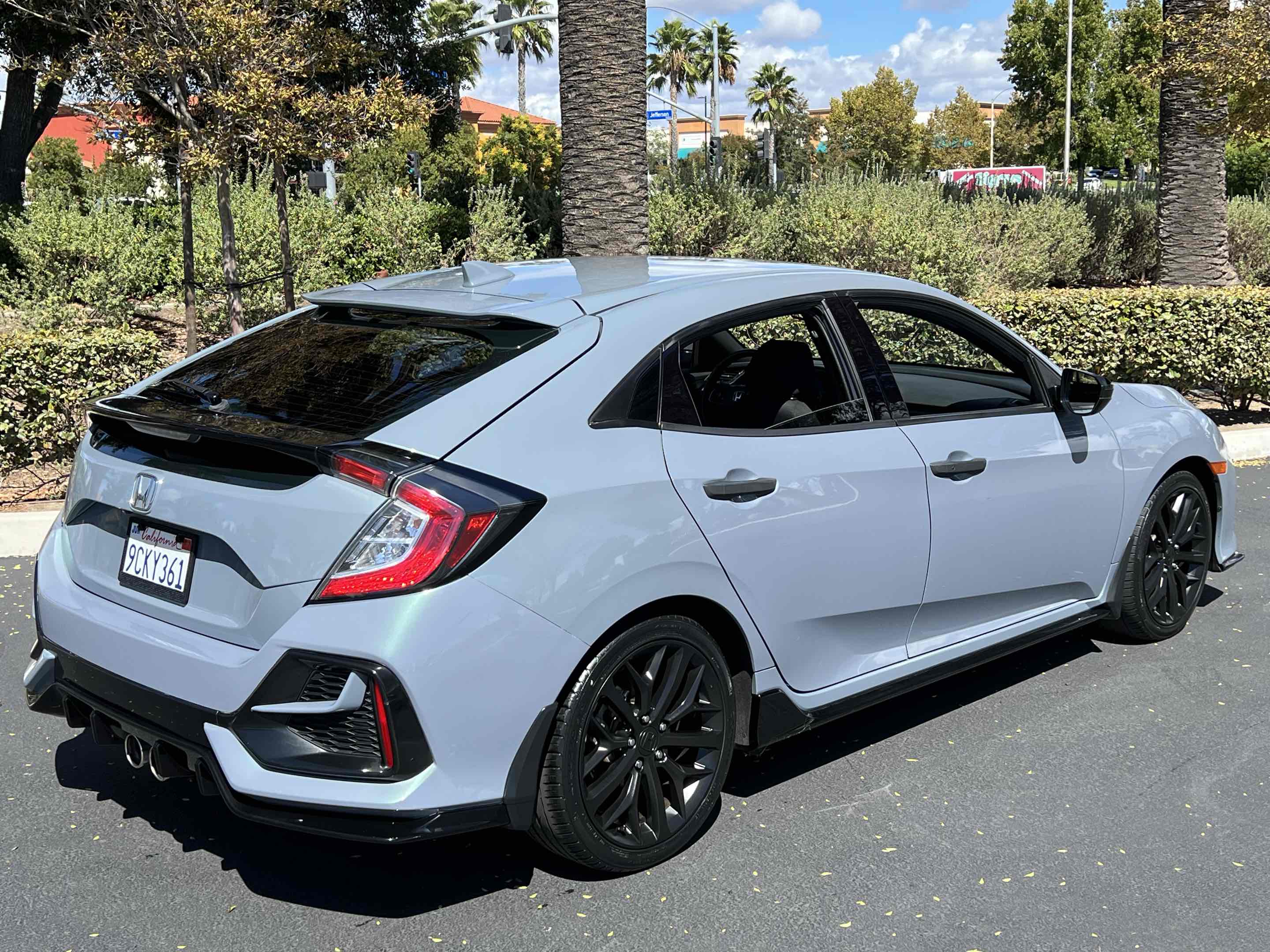 2020 Honda Civic Hatchback Sport photo 2