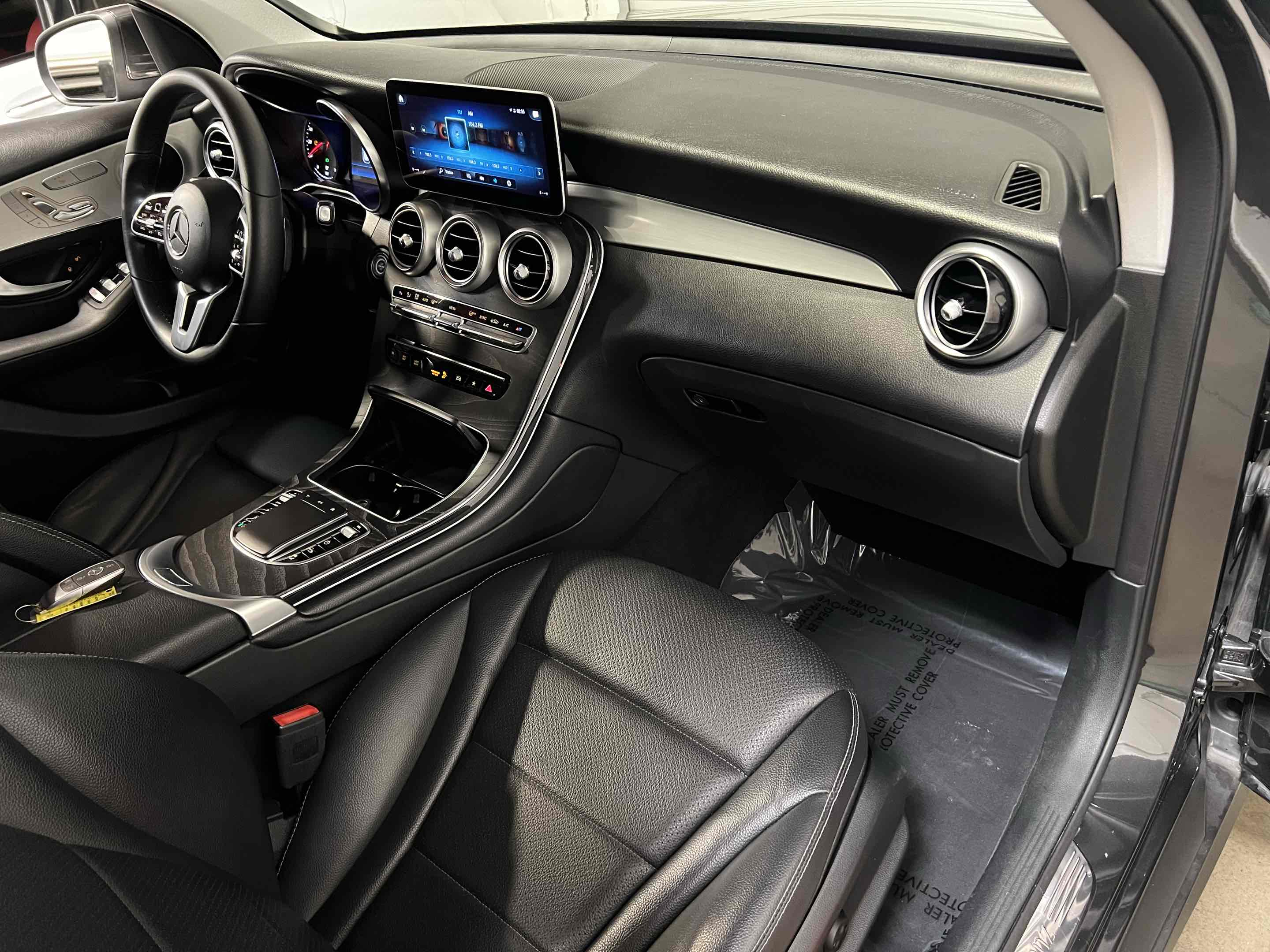 2022 Mercedes-Benz GLC GLC300 - Photo 50