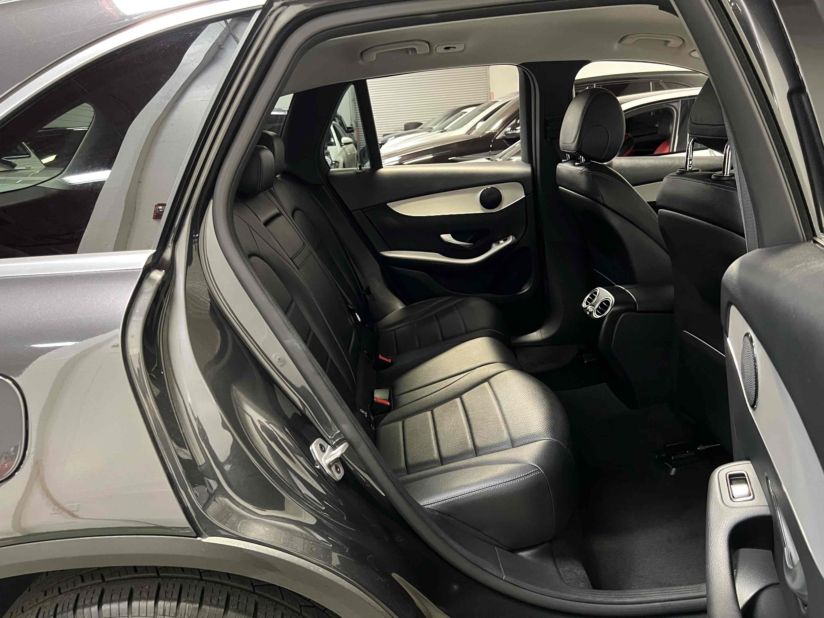 2022 Mercedes-Benz GLC GLC300 - Photo 57