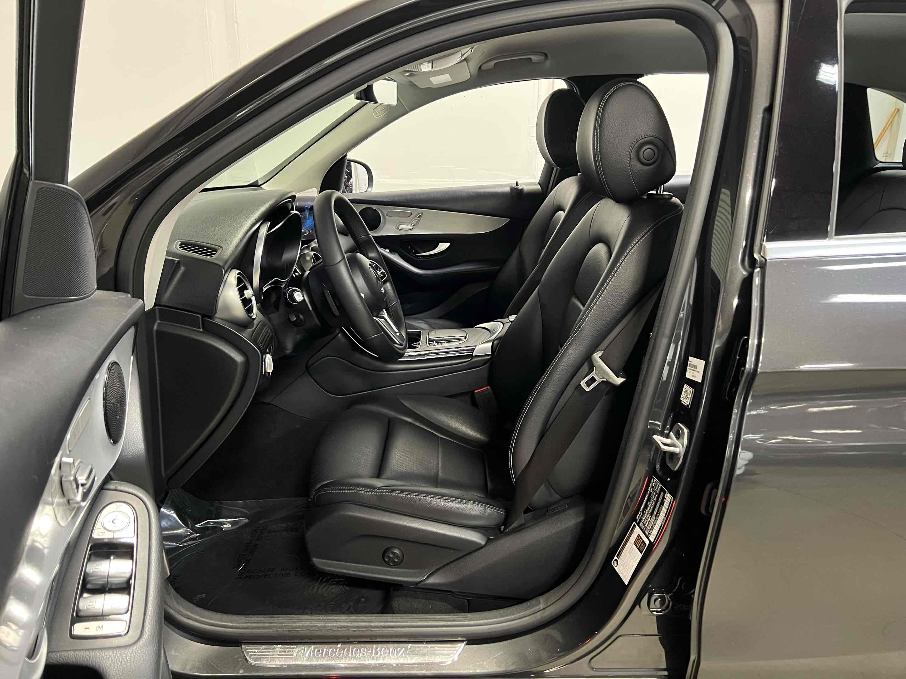 2022 Mercedes-Benz GLC GLC300 - Photo 72