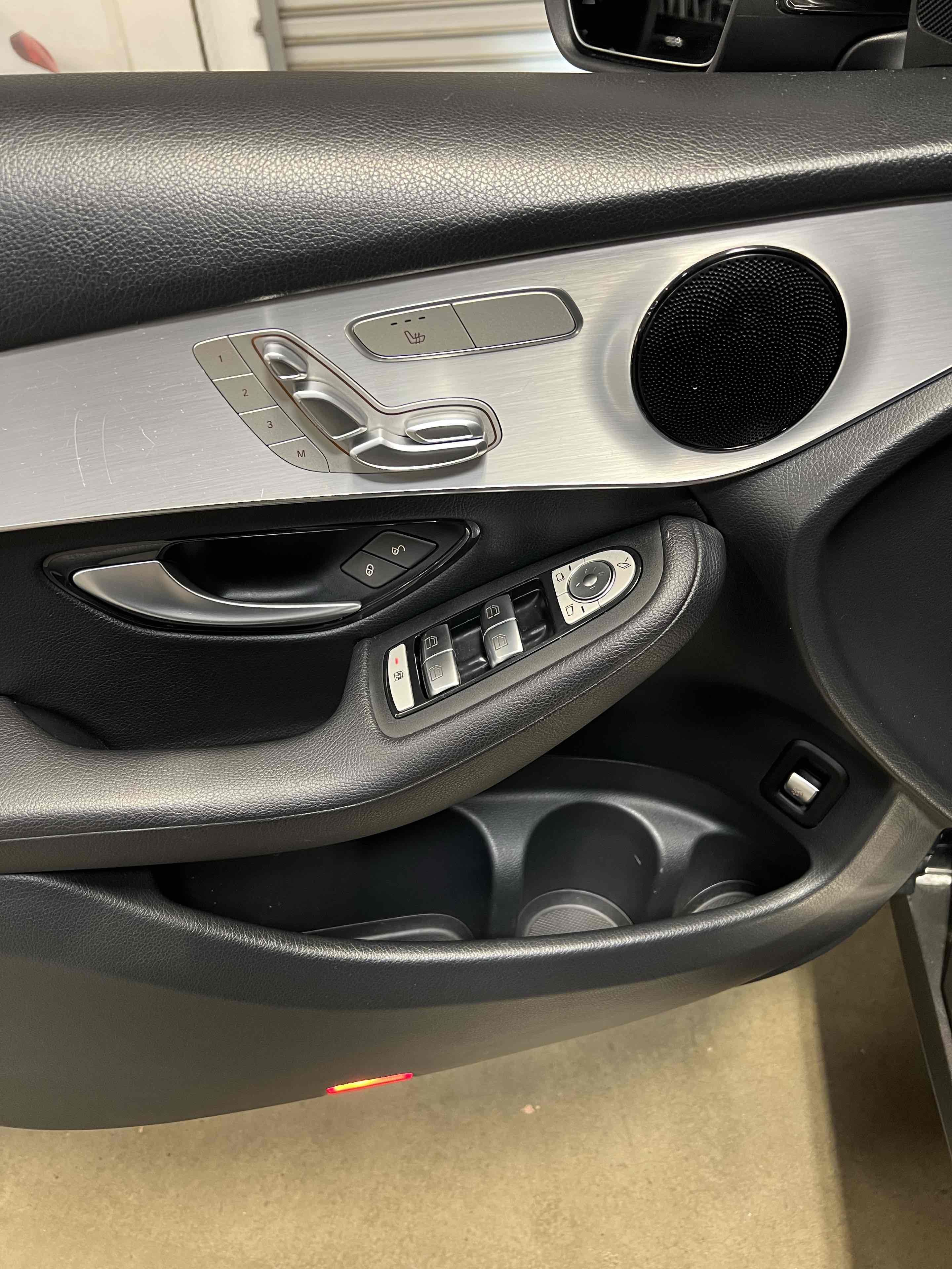 2022 Mercedes-Benz GLC GLC300 - Photo 73