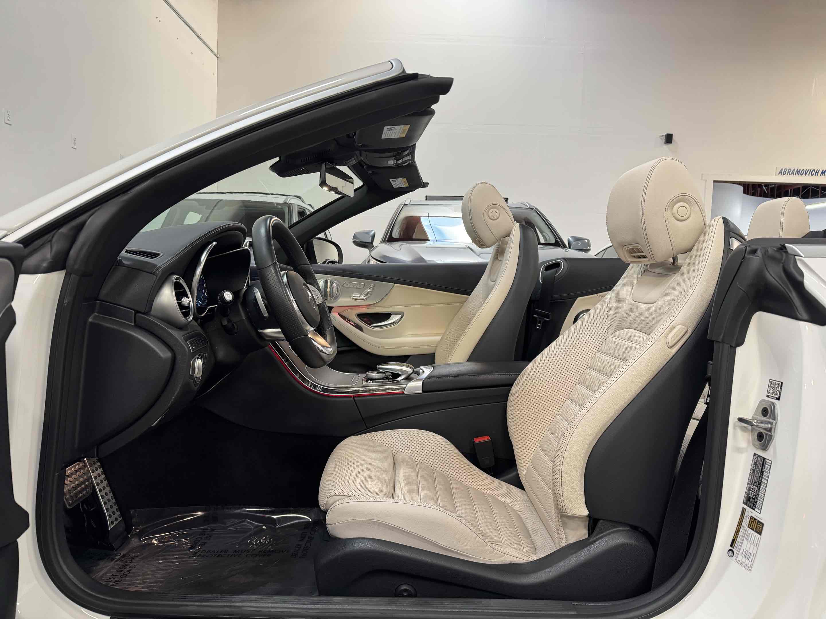 Sold 2023 Mercedes-Benz C 300 Cabriolet - MULTIMEDIA PACKAGE - AMG