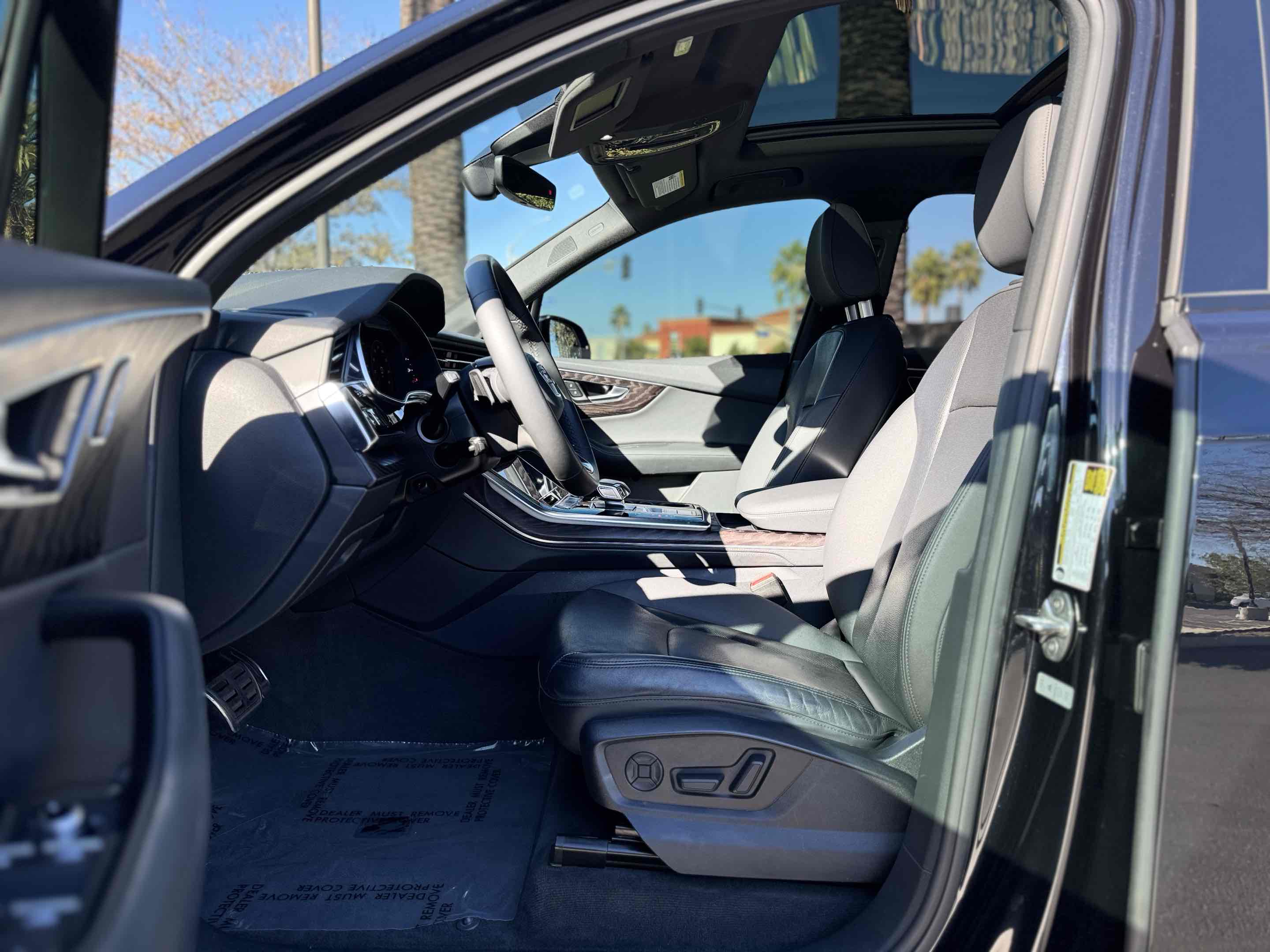 2021 Audi Q7 Prestige 55 photo 4