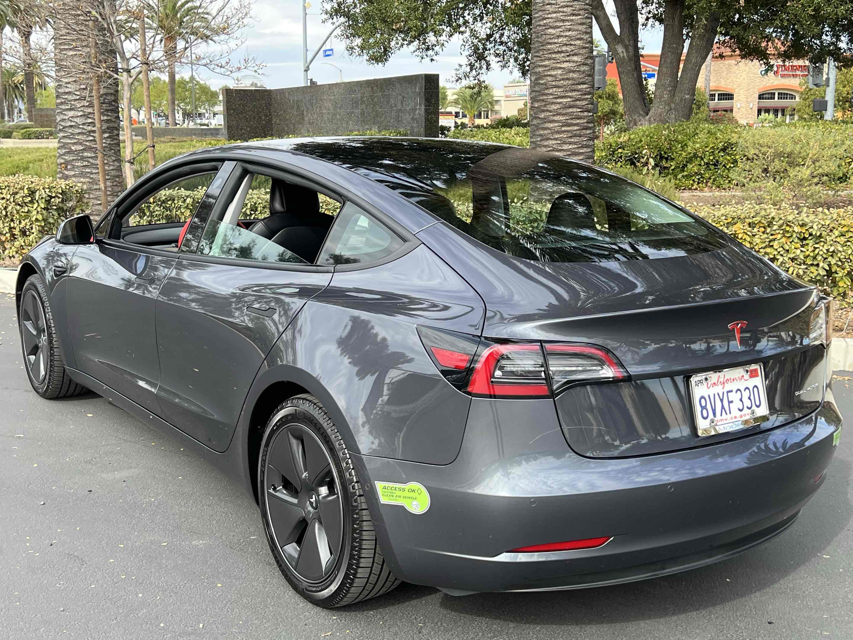2021 Tesla Model 3 Long Range photo 2