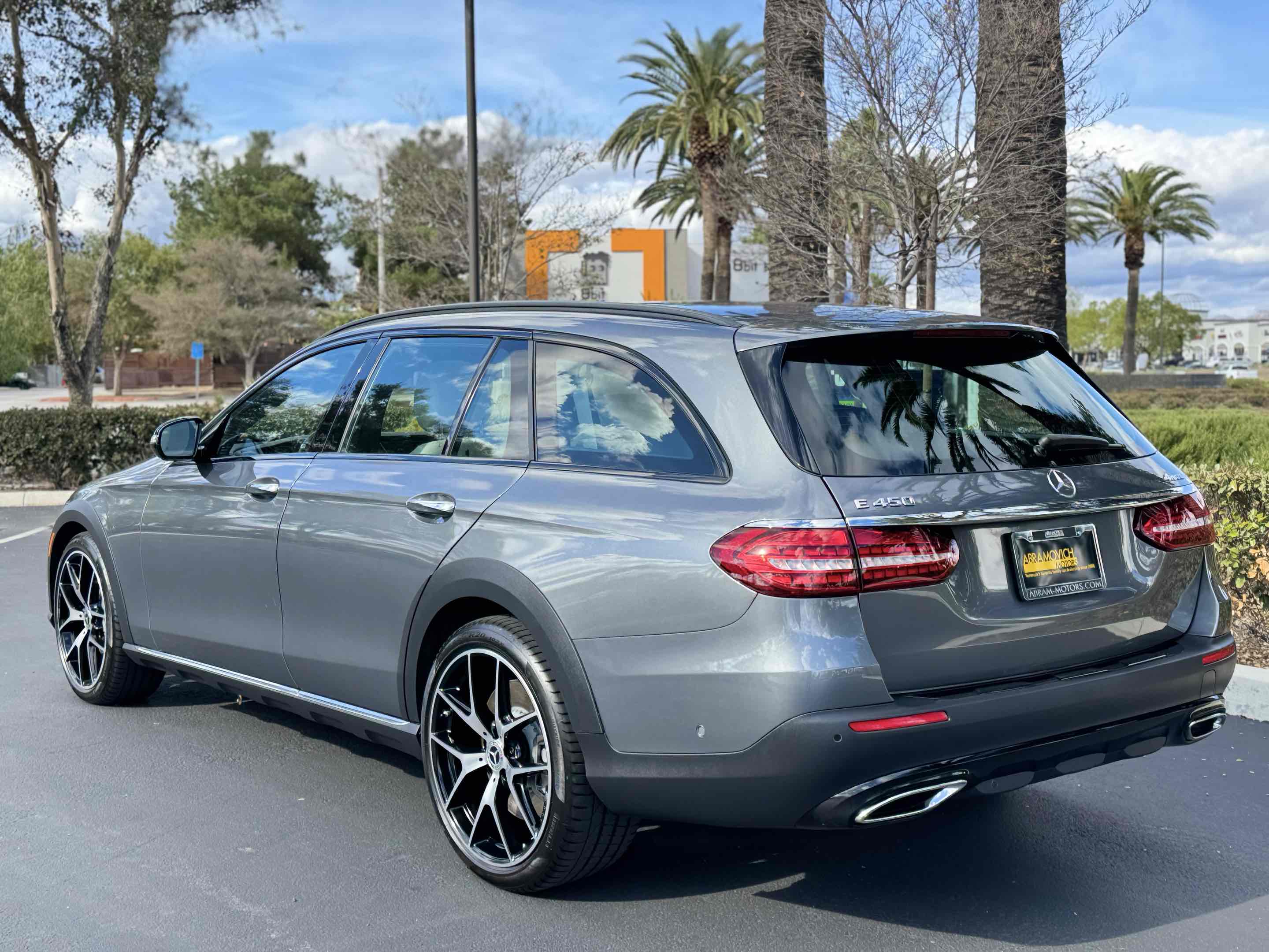 2022 Mercedes Benz E 450 4MATIC All-Terrain Wagon photo 2