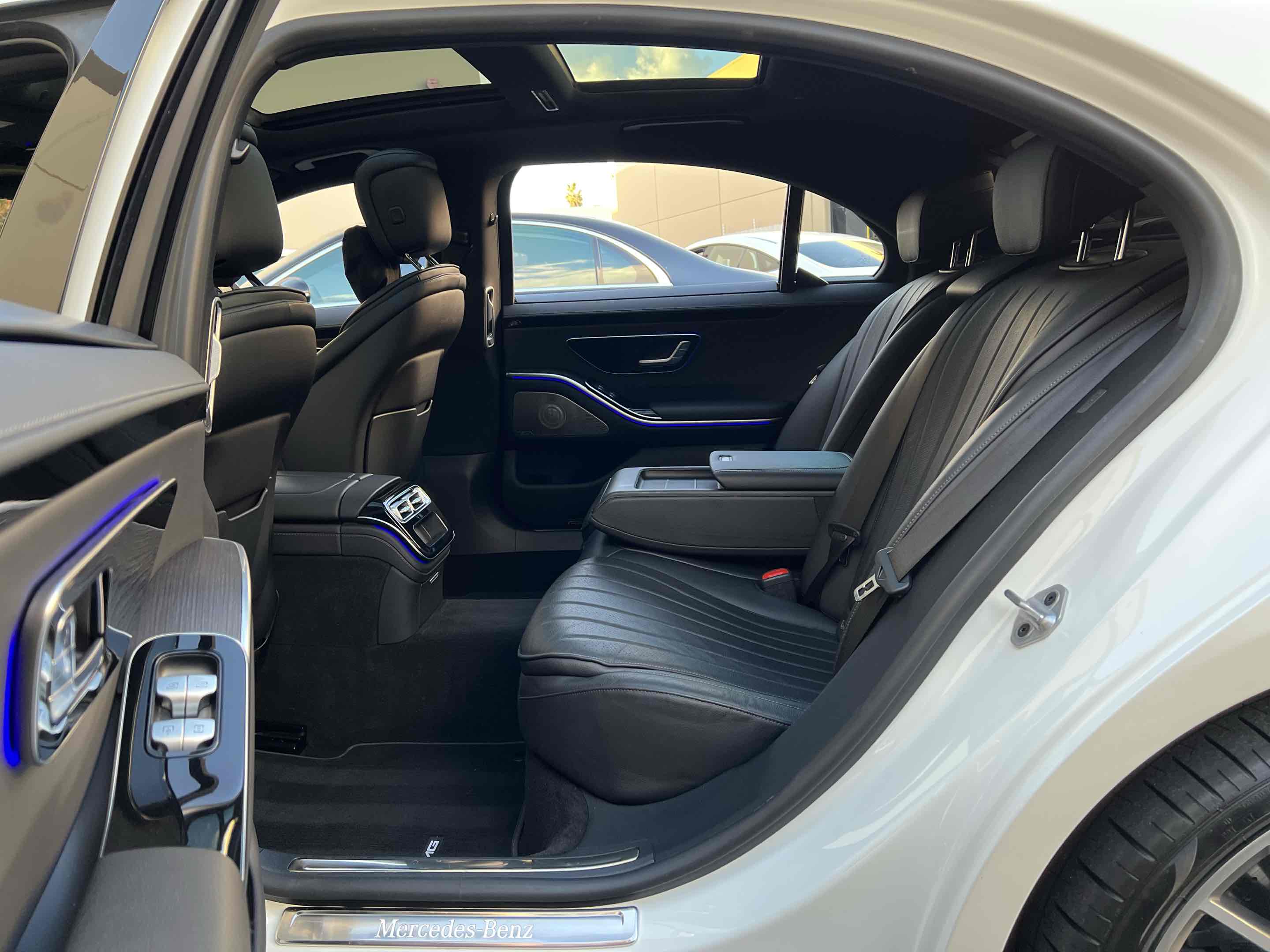 2022 Mercedes Benz S 500 4MATIC AMG photo 3