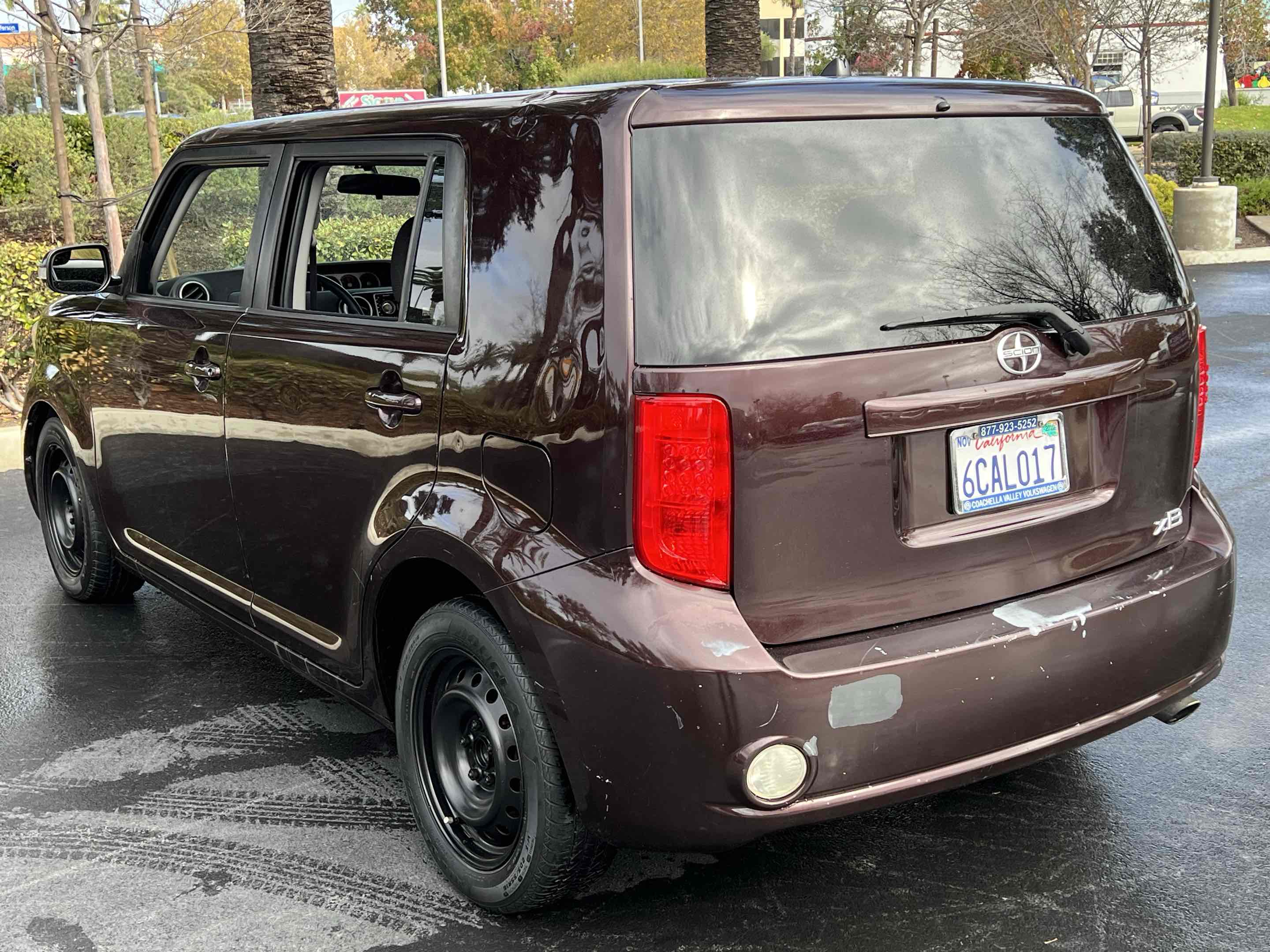 2008 Scion xB photo 2