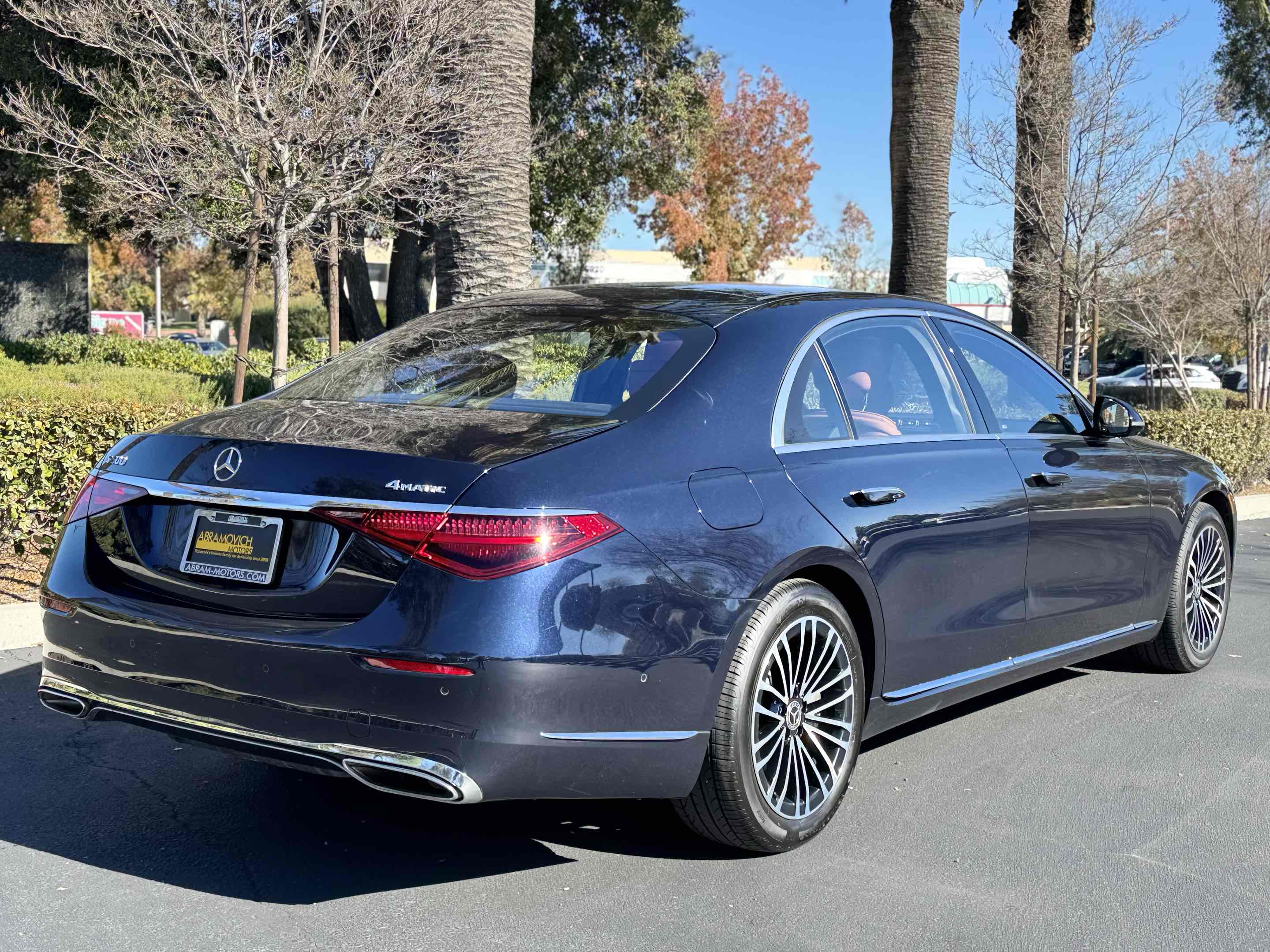 2022 Mercedes Benz S 500 4MATIC photo 2