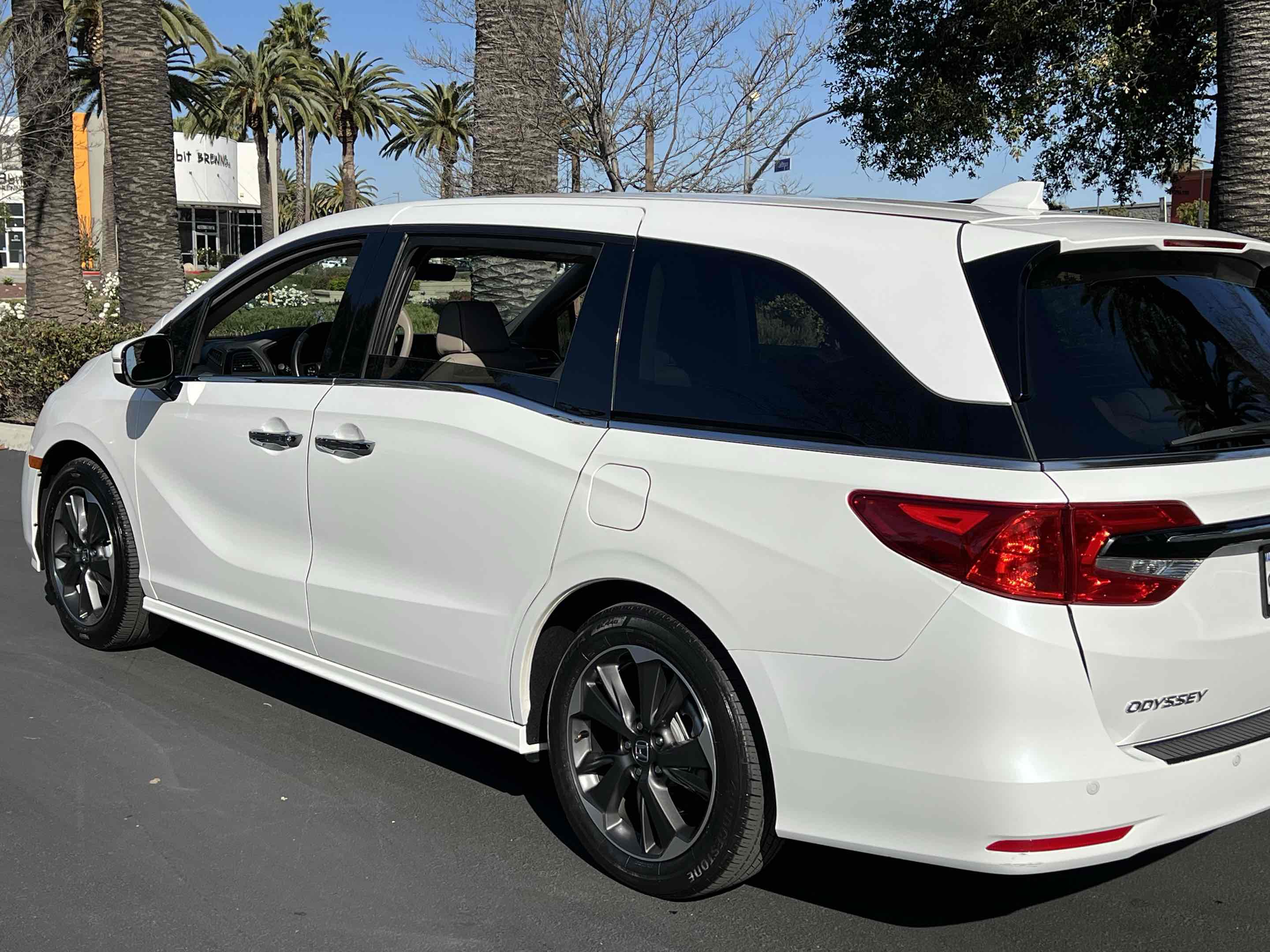 2023 Honda Odyssey Elite - Photo 50