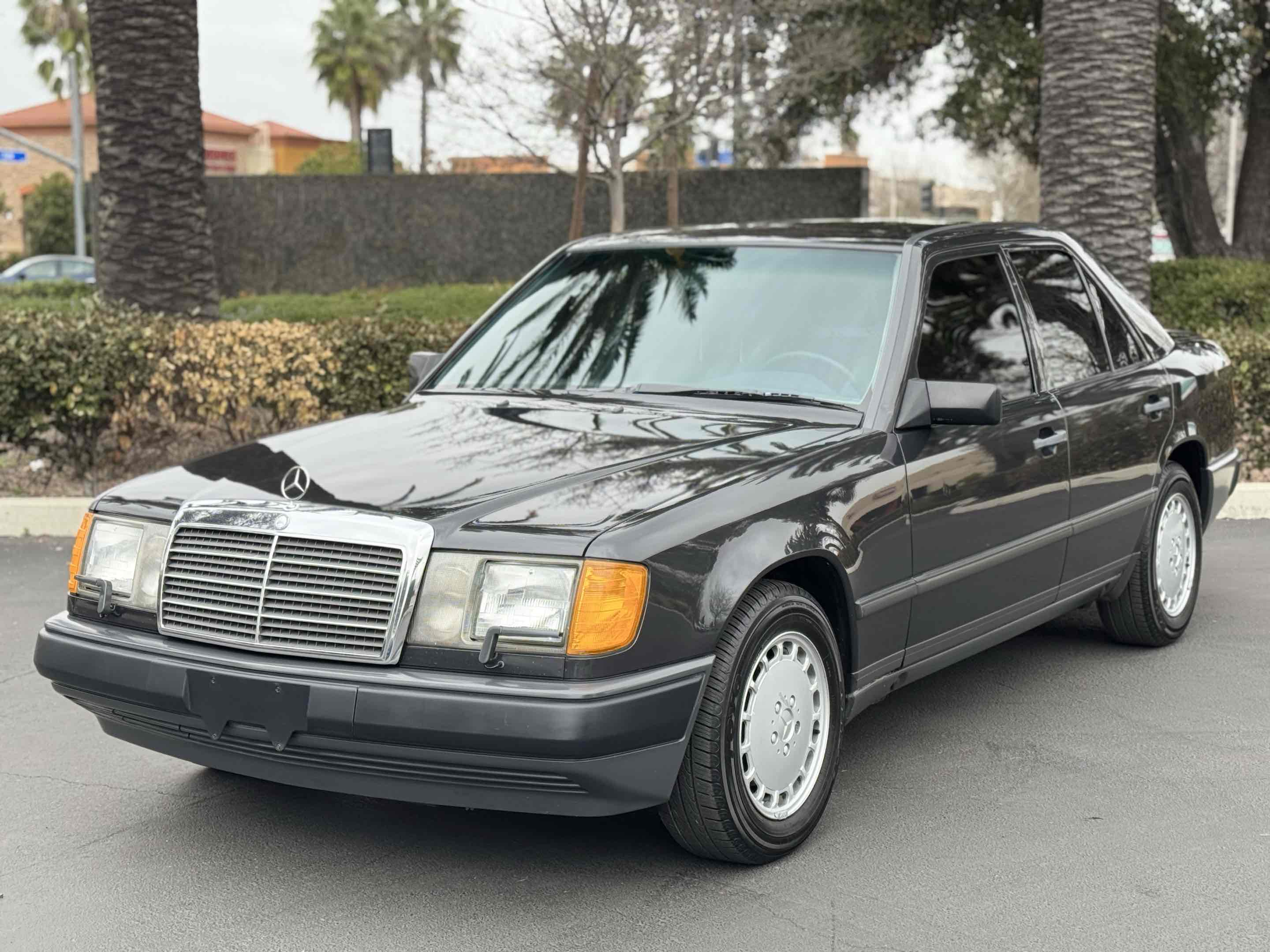 1987 Mercedes-Benz 300 - Photo 23