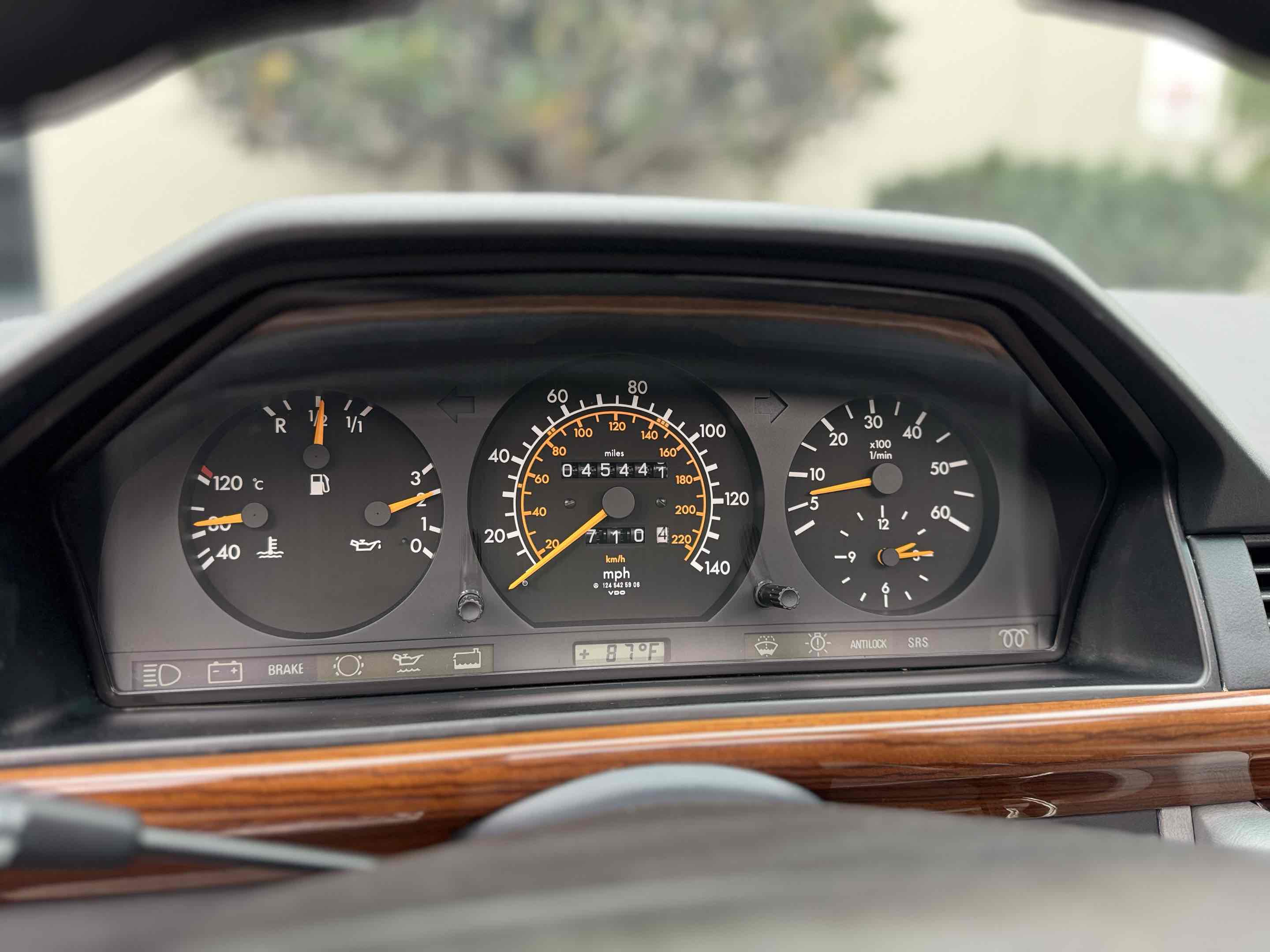 1987 Mercedes-Benz 300 - Photo 37
