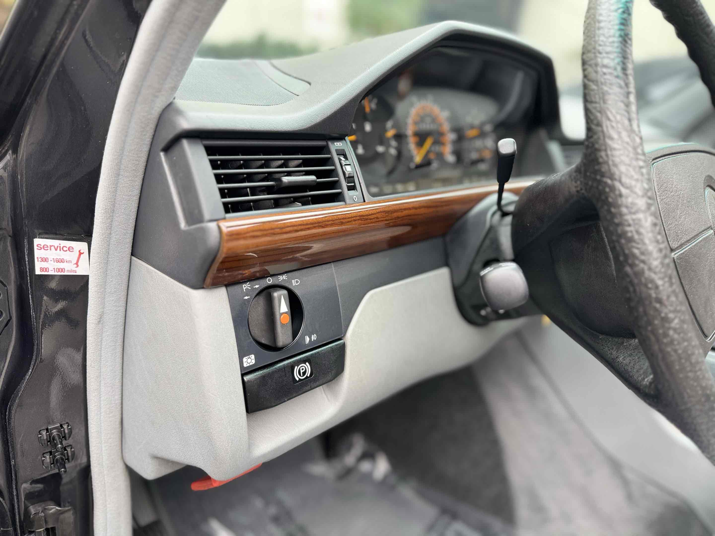 1987 Mercedes-Benz 300 - Photo 54