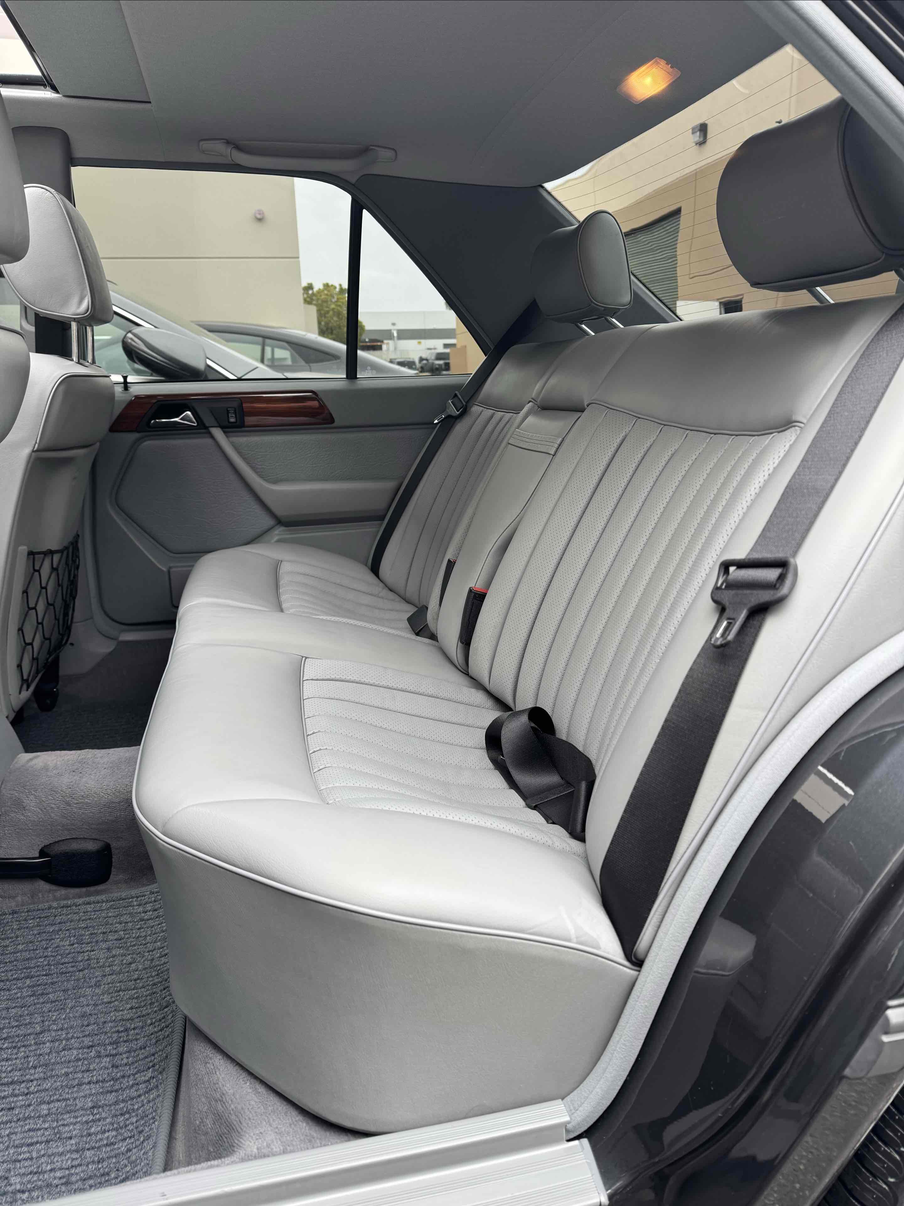 1987 Mercedes-Benz 300 - Photo 44