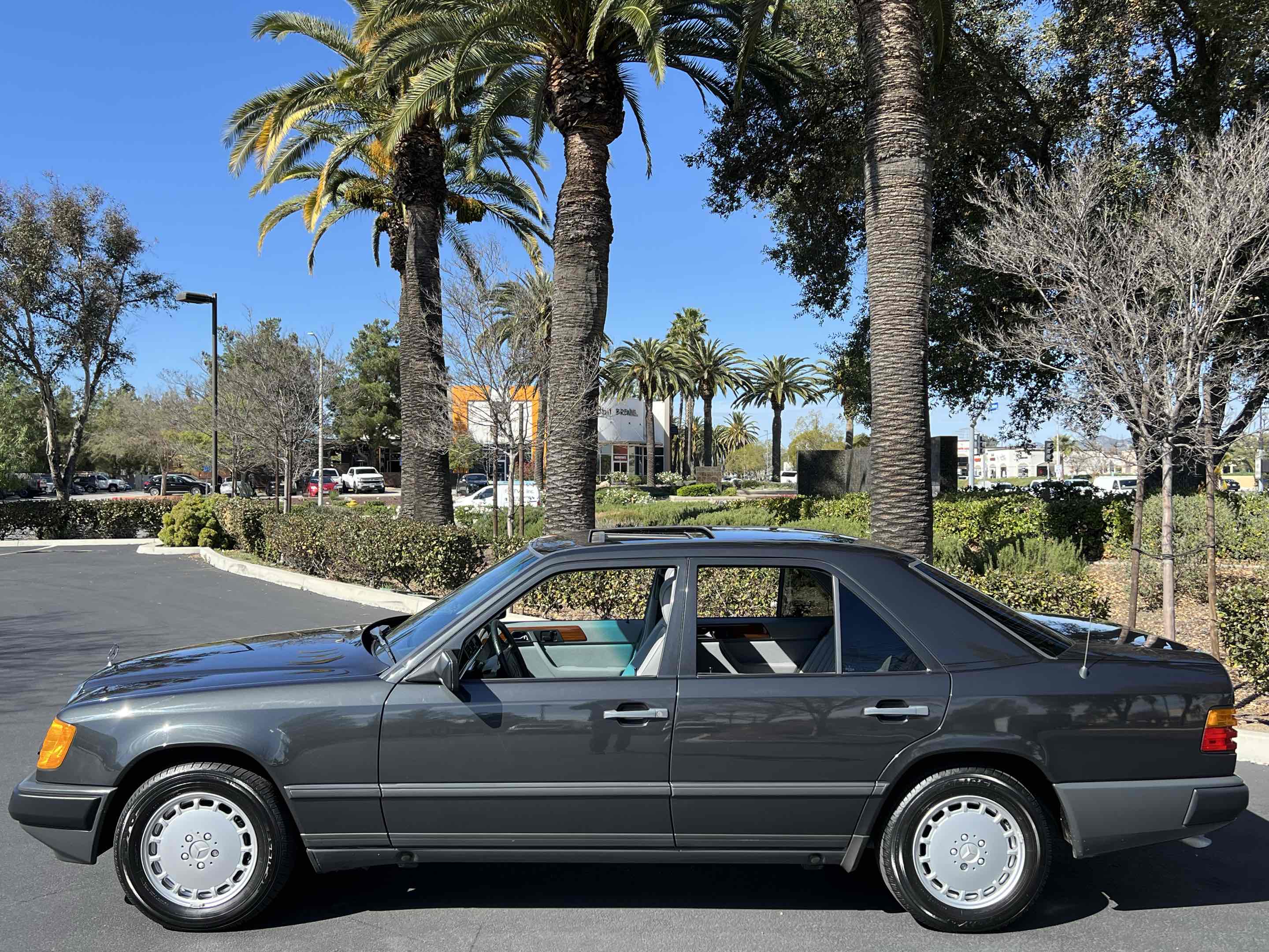 1987 Mercedes-Benz 300 - Photo 16