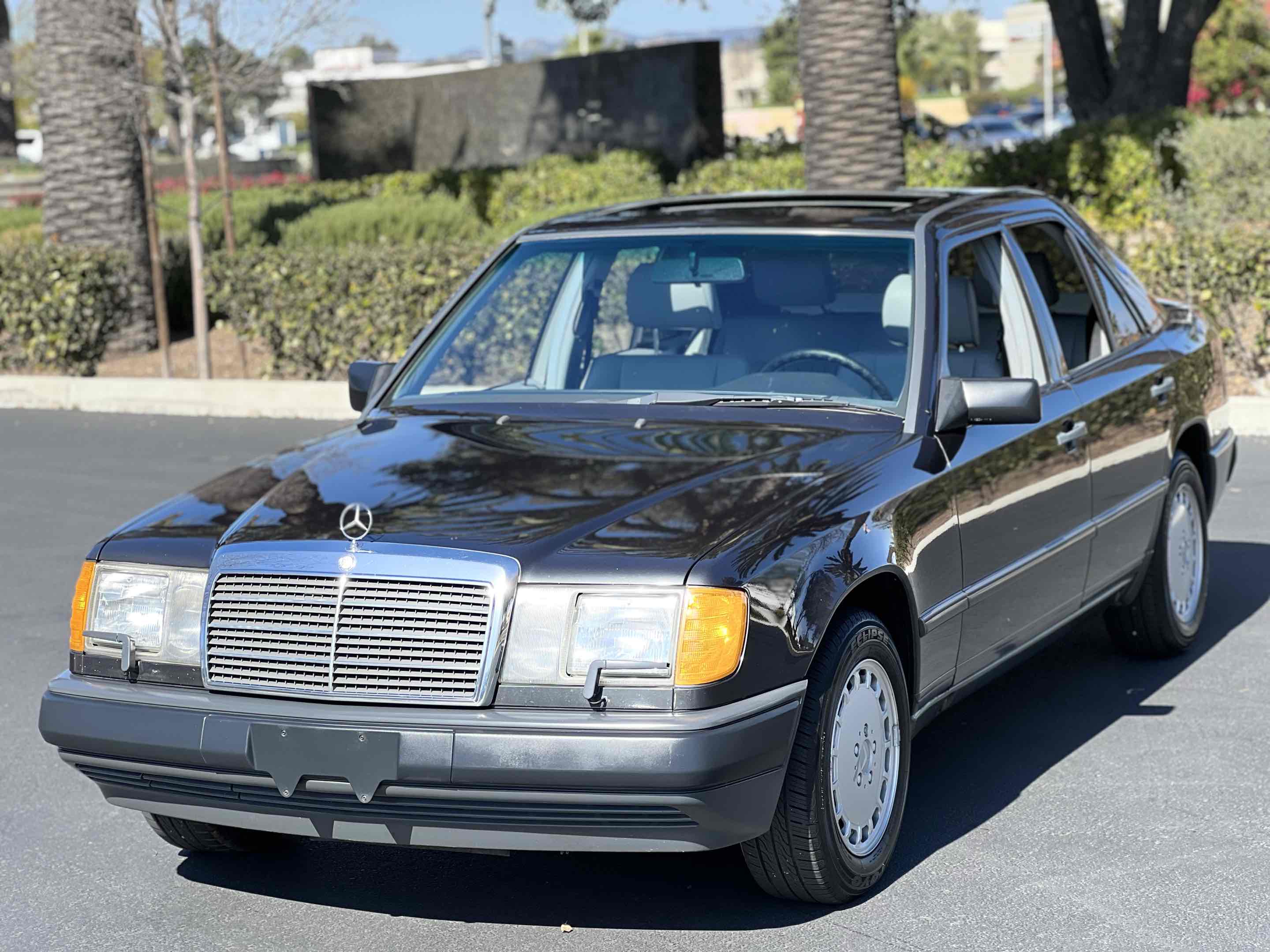 1987 Mercedes-Benz 300 - Photo 19