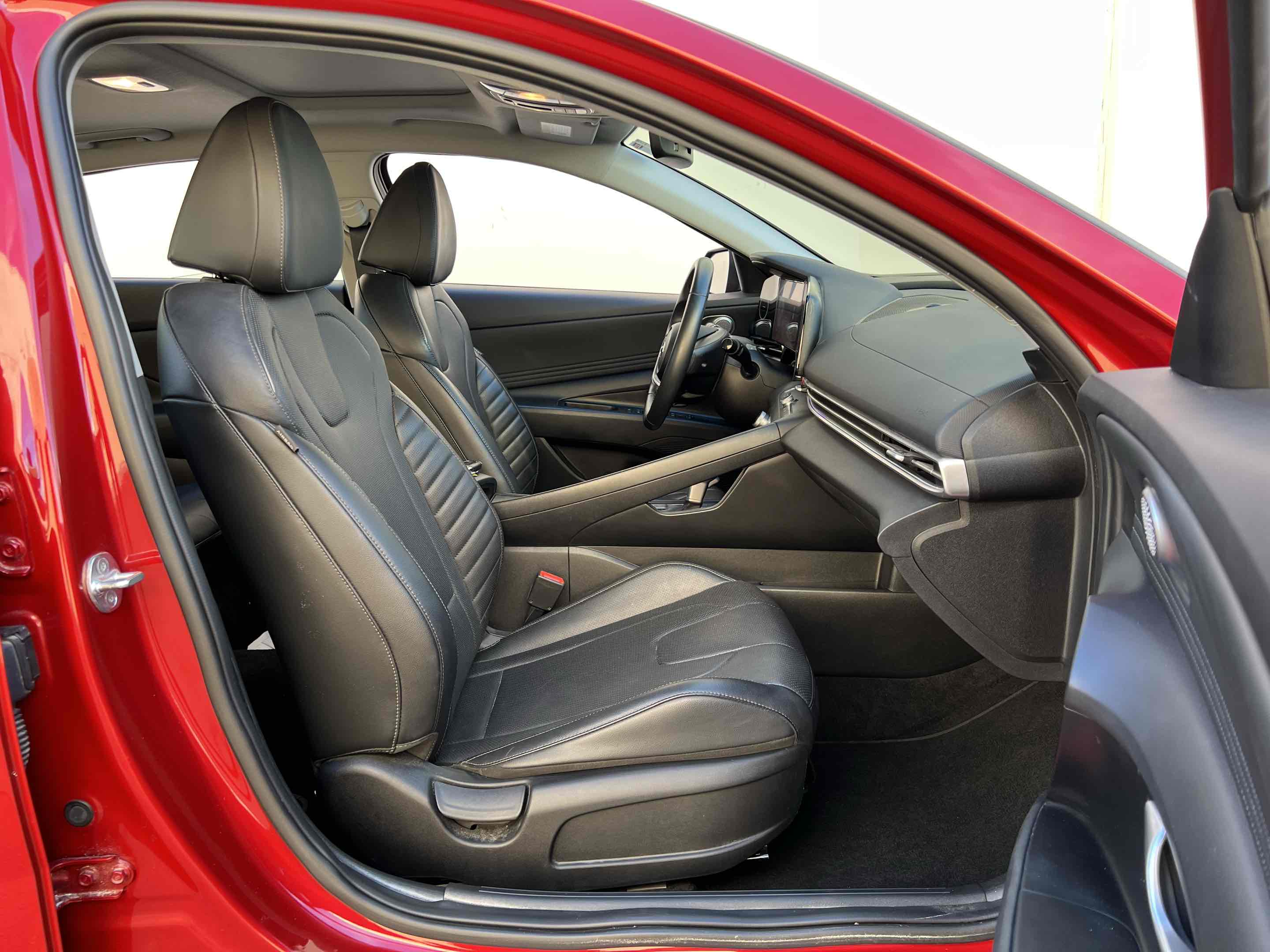 2023 Hyundai Elantra Limited - Photo 21
