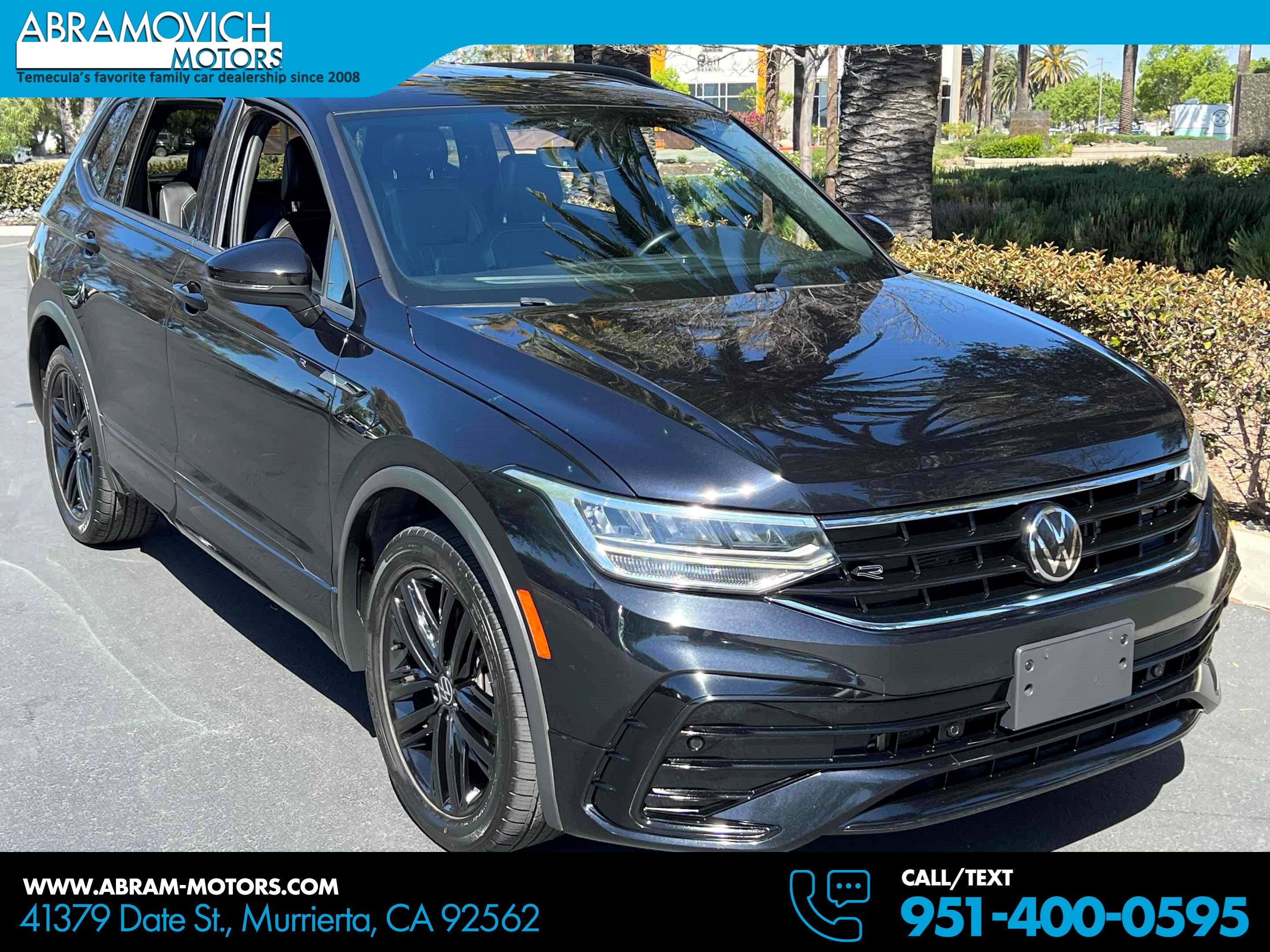 2022 Volkswagen Tiguan 2.0T SE R-Line Black's photo